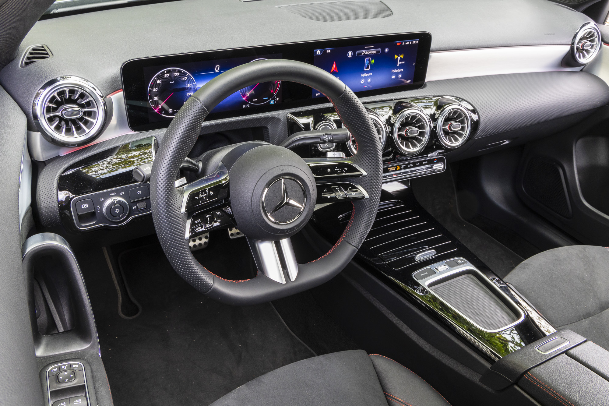 Test drive: Mercedes-Benz A 200 Sedan facelift, Photos © DRIVE Magazine, Thanassis Koutsogiannis 