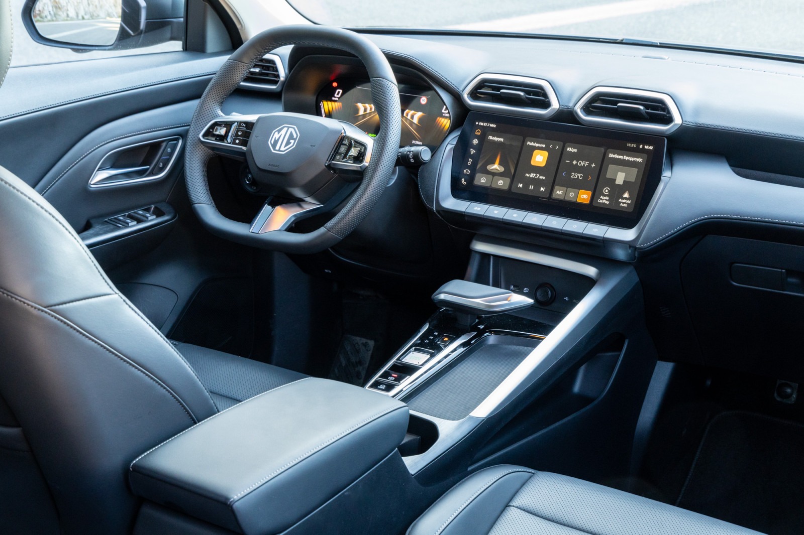 MG ZS Max Hybrid+