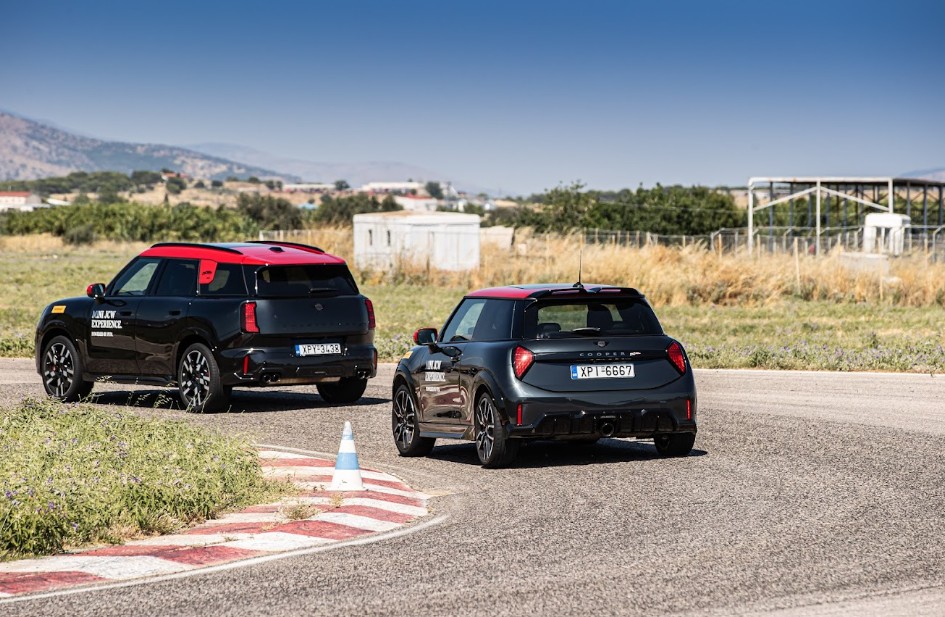 Test drive: MINI JCW Megara © MINI Hellas/Γιώργος Καραγιωργάκης 