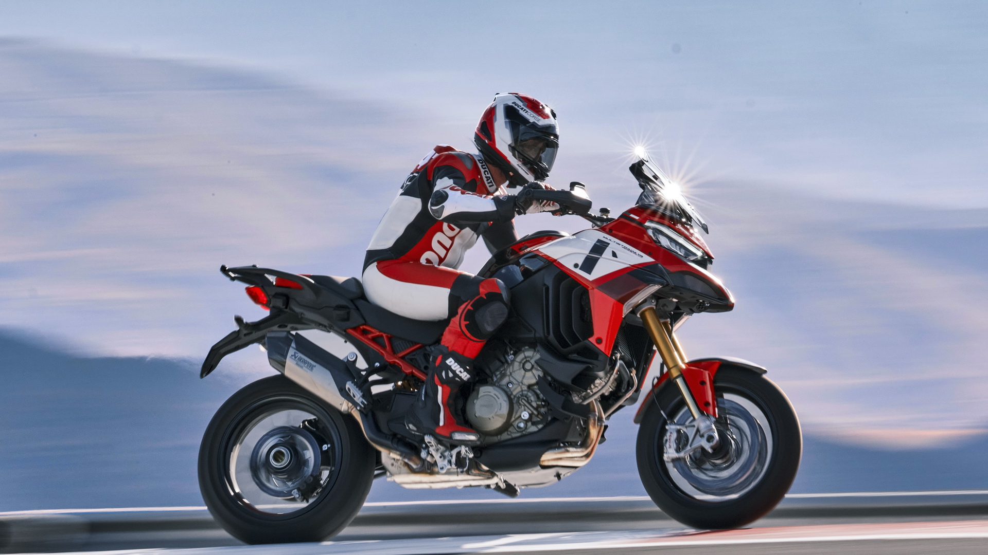 Ducati Multistrada V4 Pikes Peak 2022