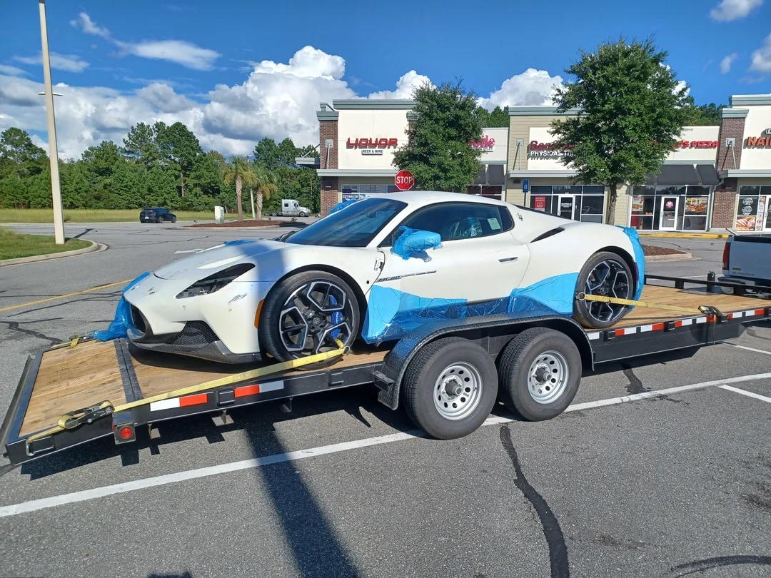 Maserati MC20