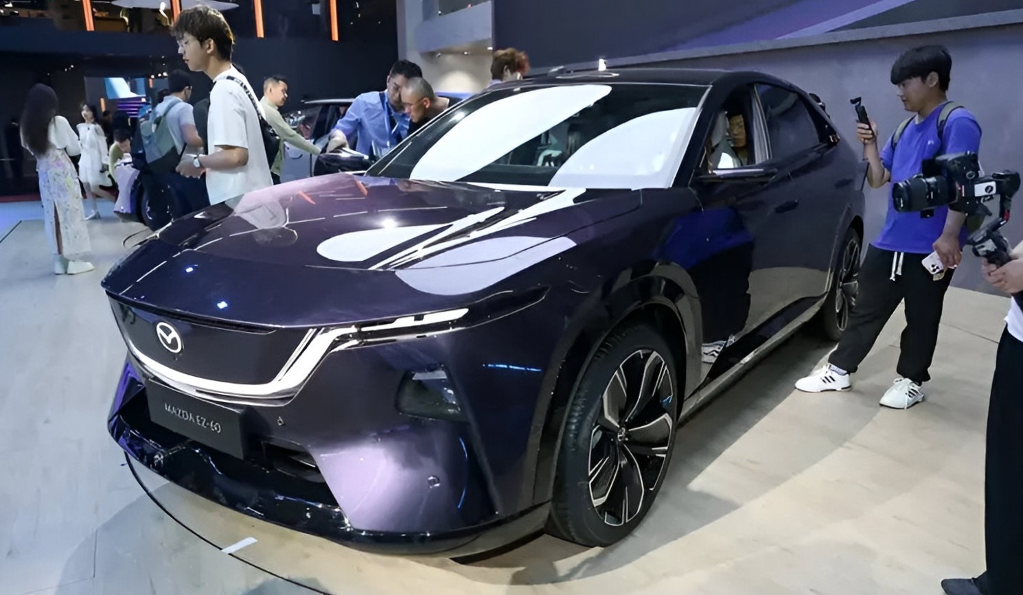 Mazda EZ-60