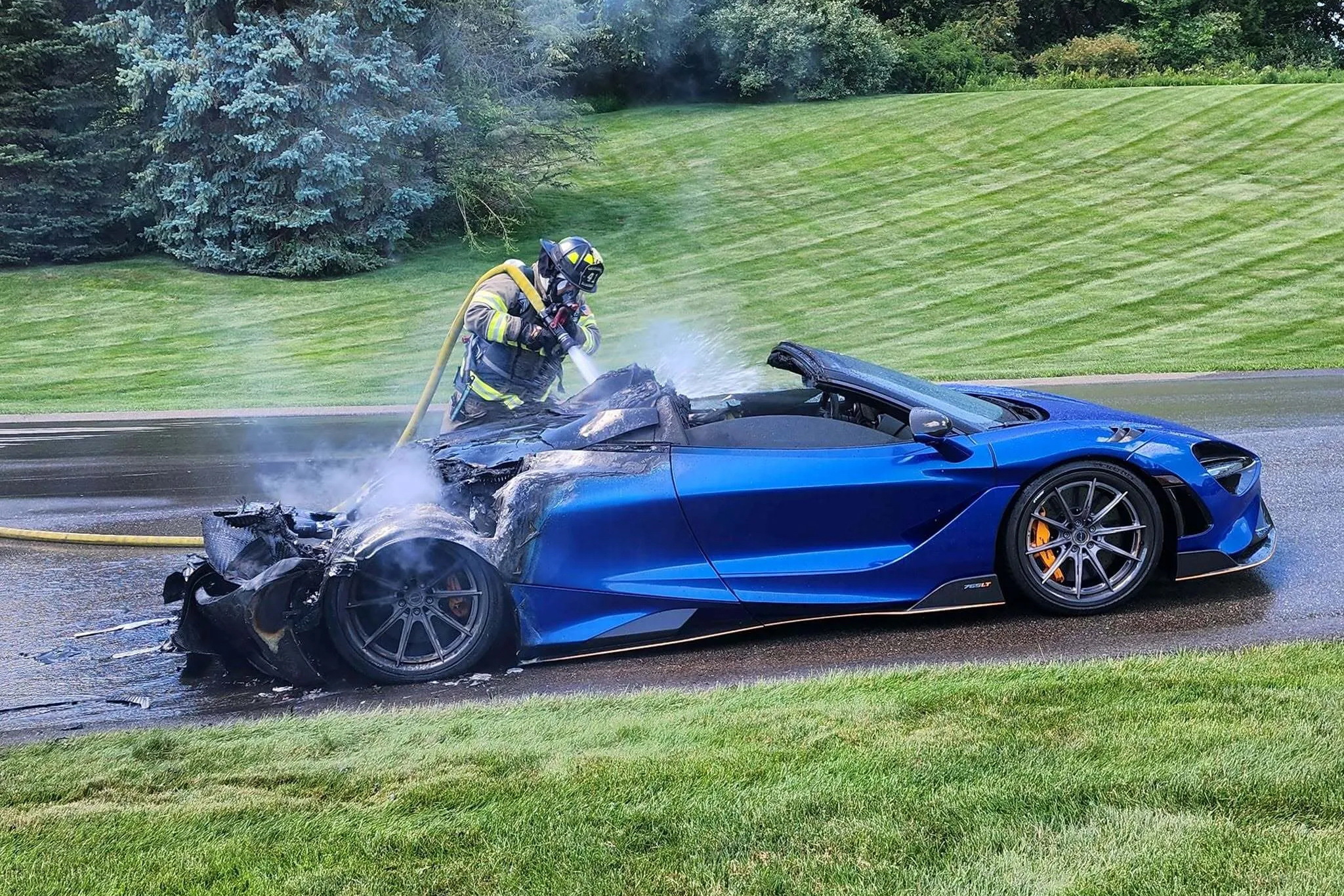 McLaren 765LT Spider