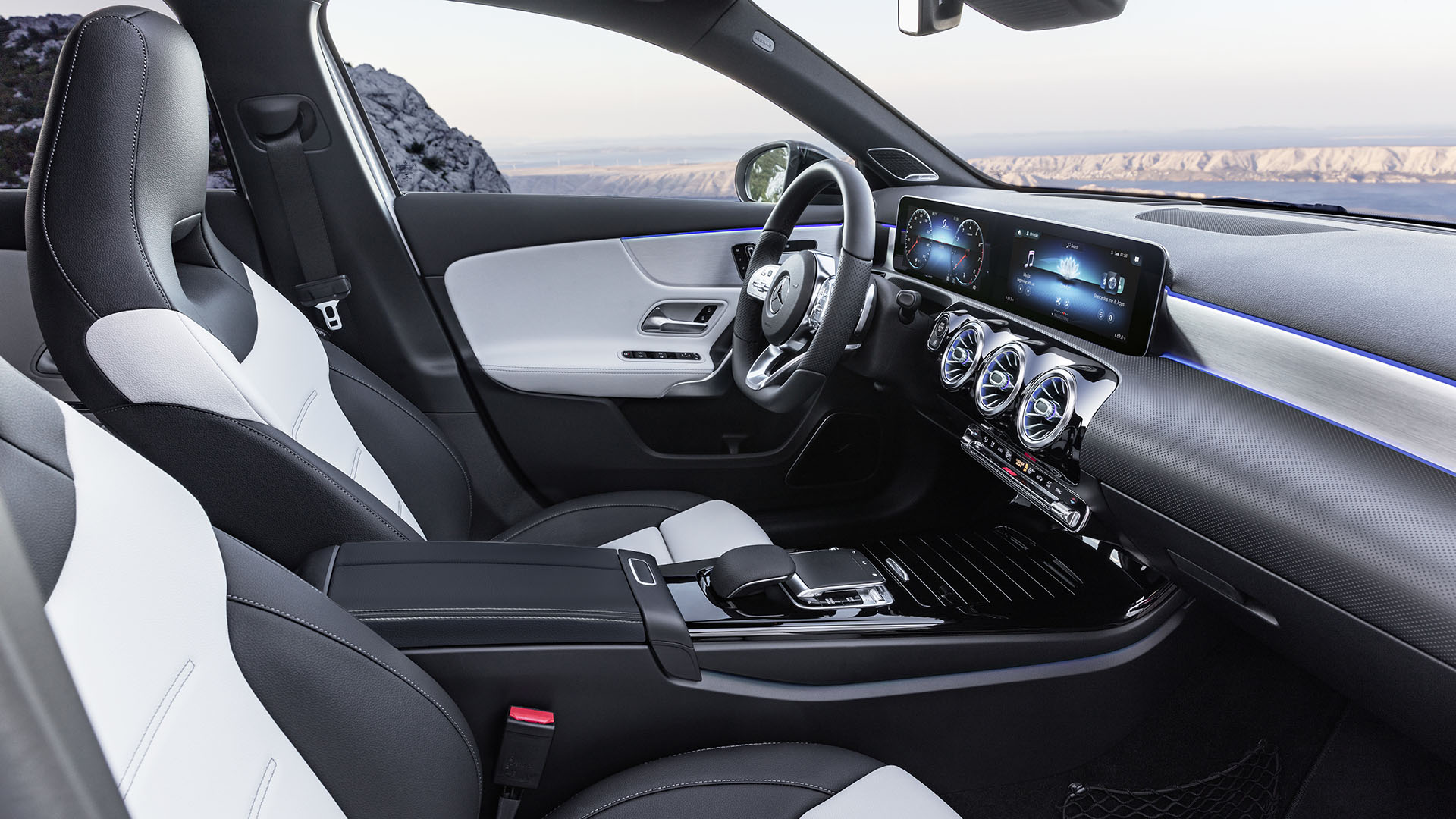 Mercedes-Benz A-Class 2018 Interior