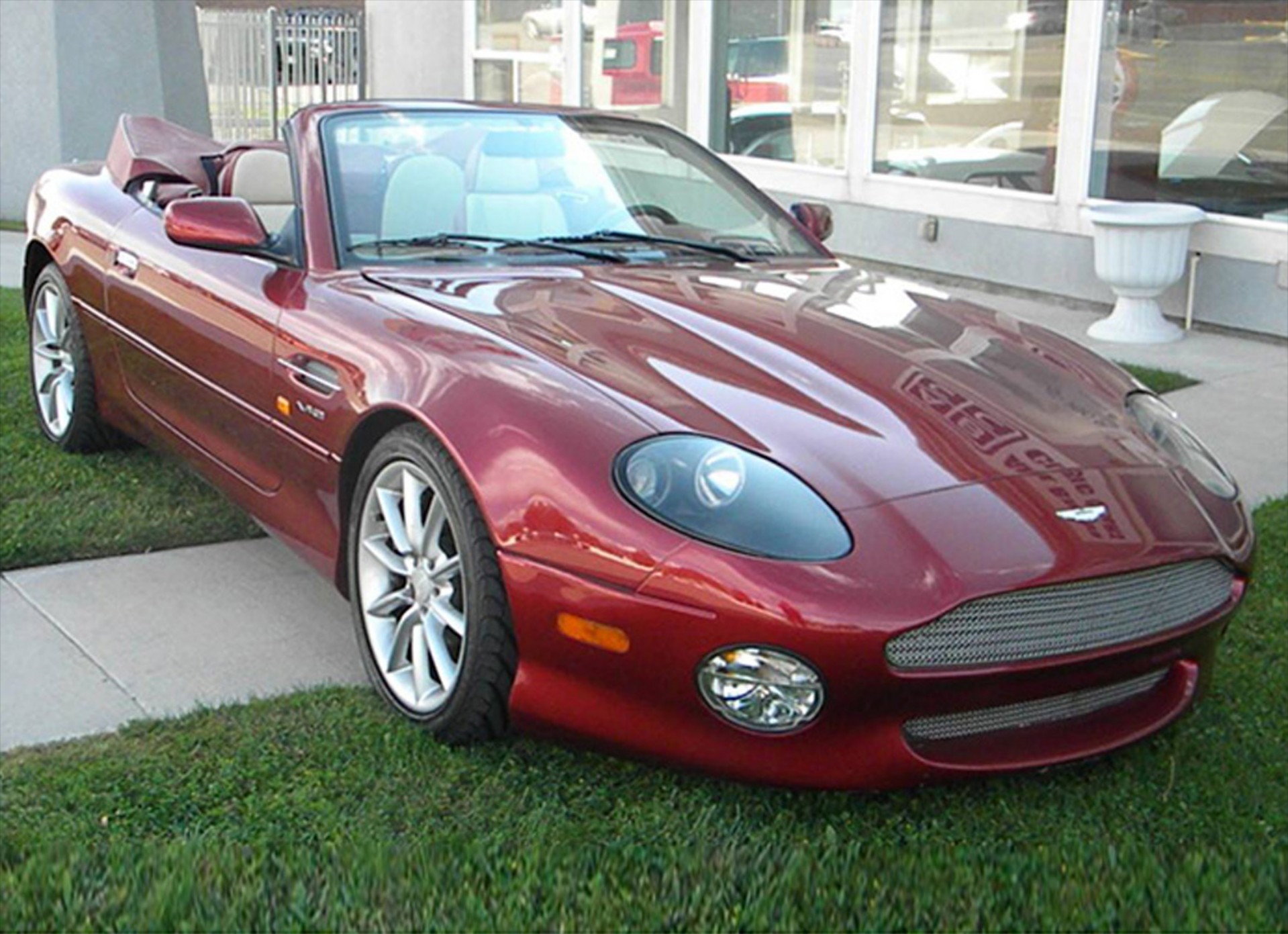 Aston Martin DB7 Vantage Volante