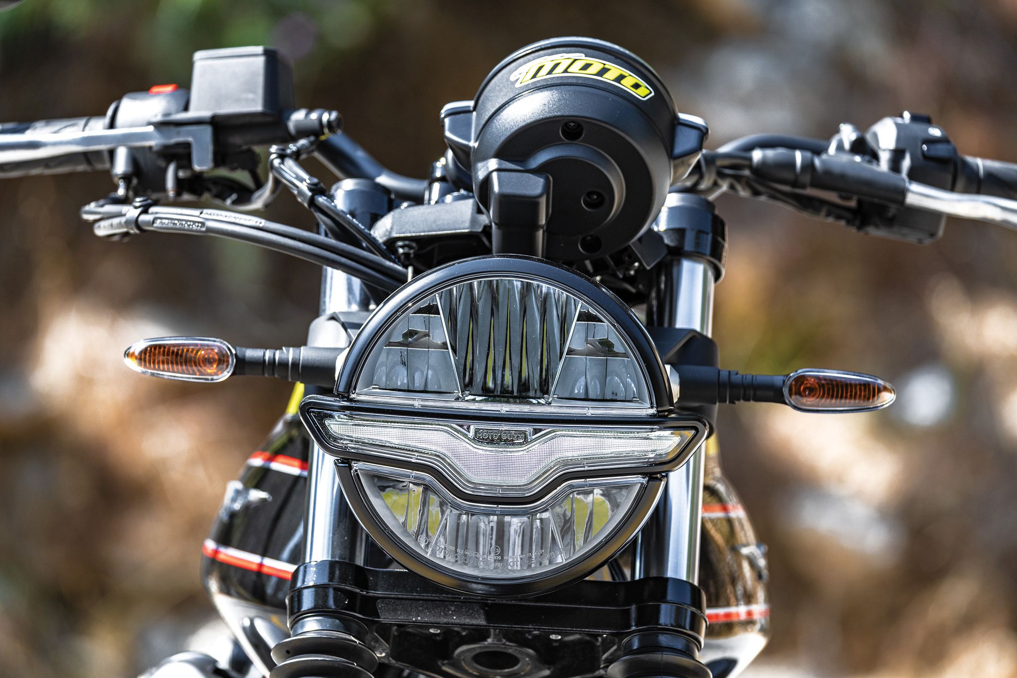 Moto Guzzi V7 Stone Special Edition, Photo credit MOTO Magazine/Γιώργος Νιαουνάκης