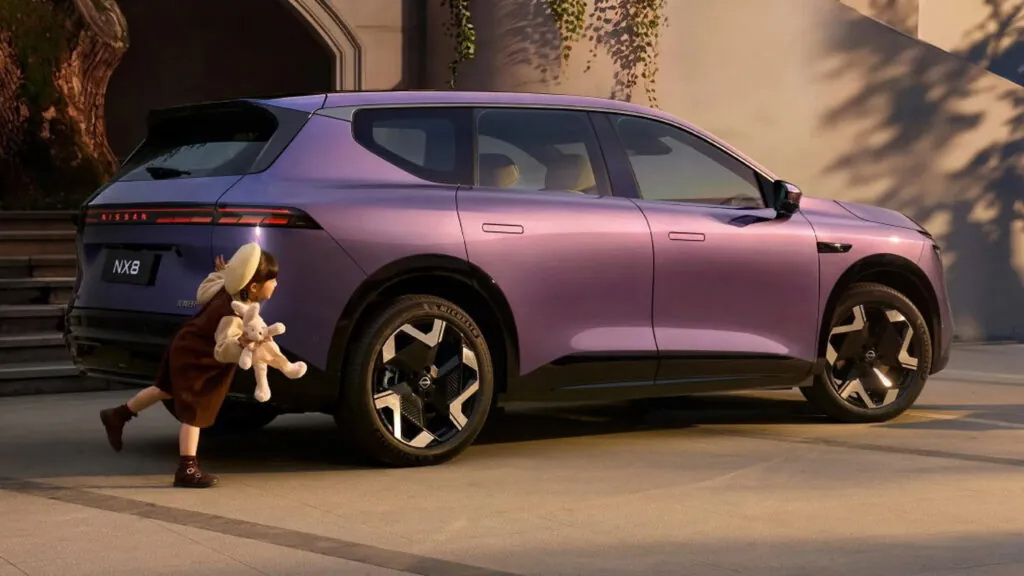 Nissan NX8