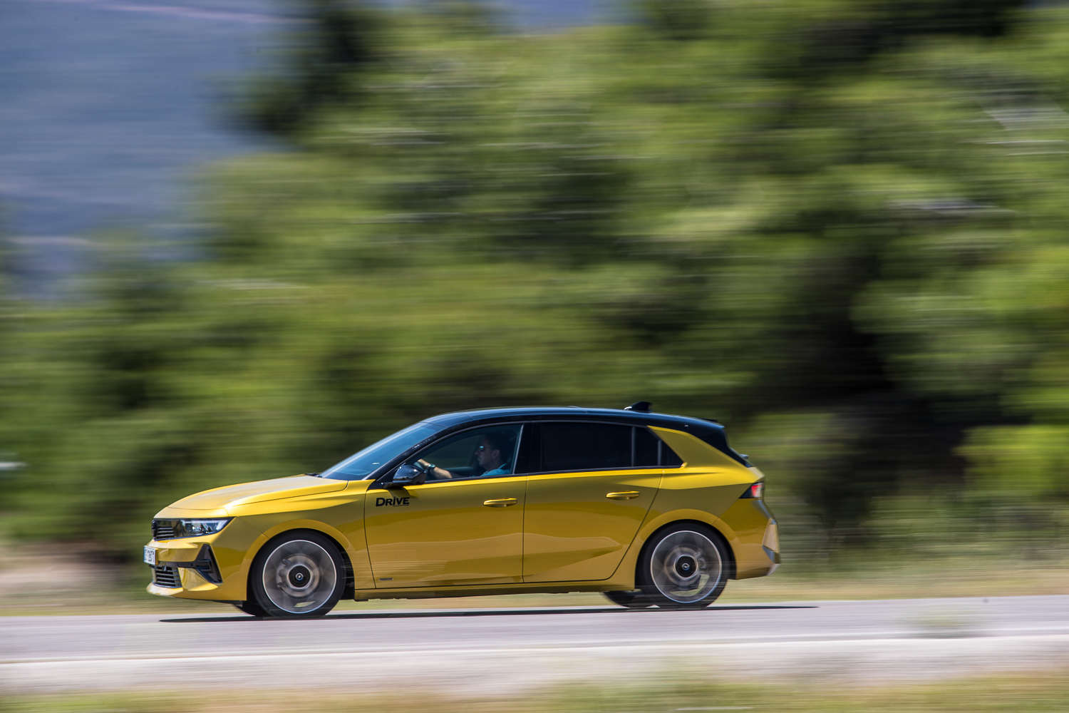 Test drive: Opel Astra 1.2 130 PS ΑΤ8, Photo credits DRIVE Media Group/Thanassis Koutsogiannis