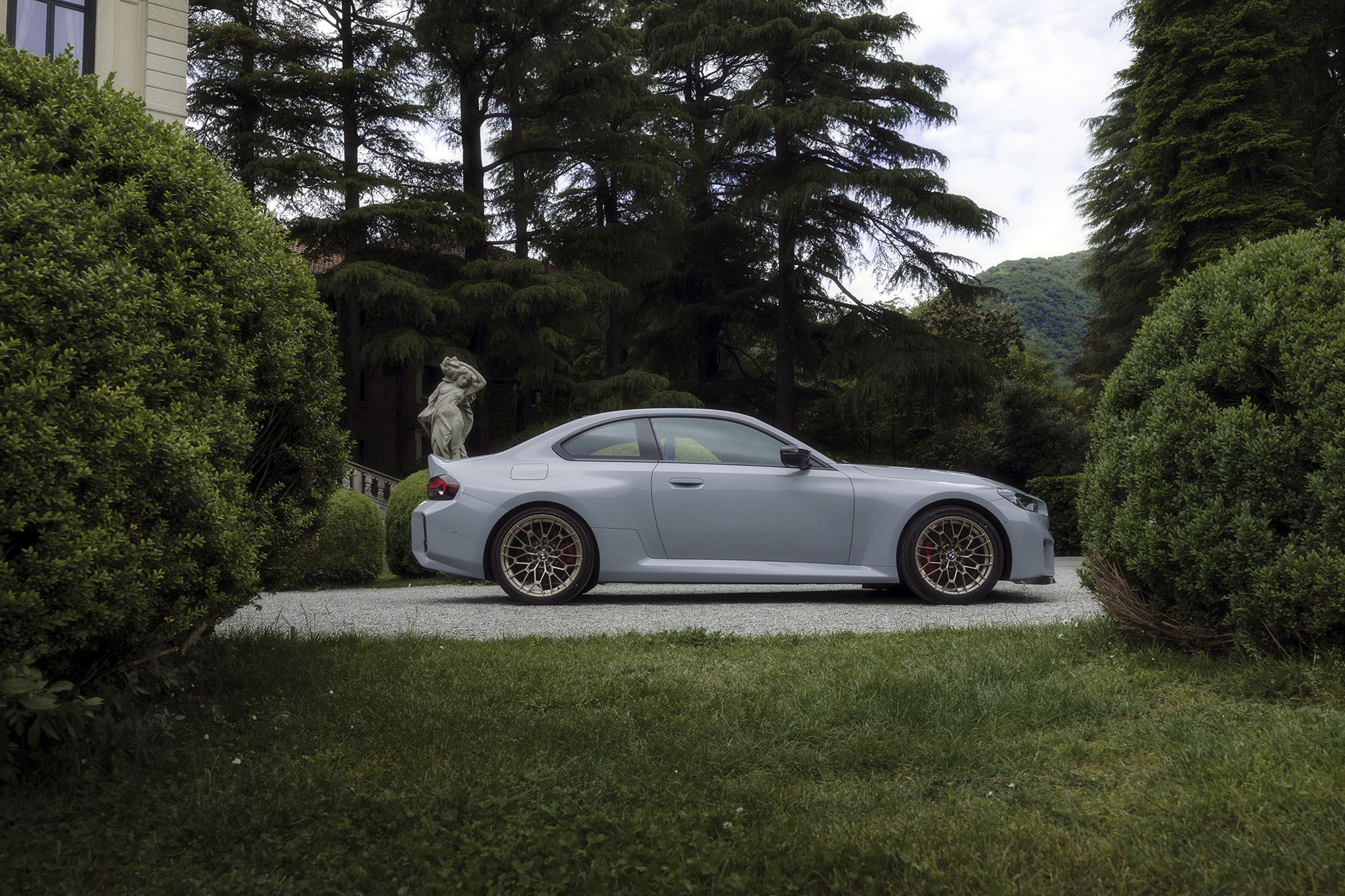 BMW M2 CS