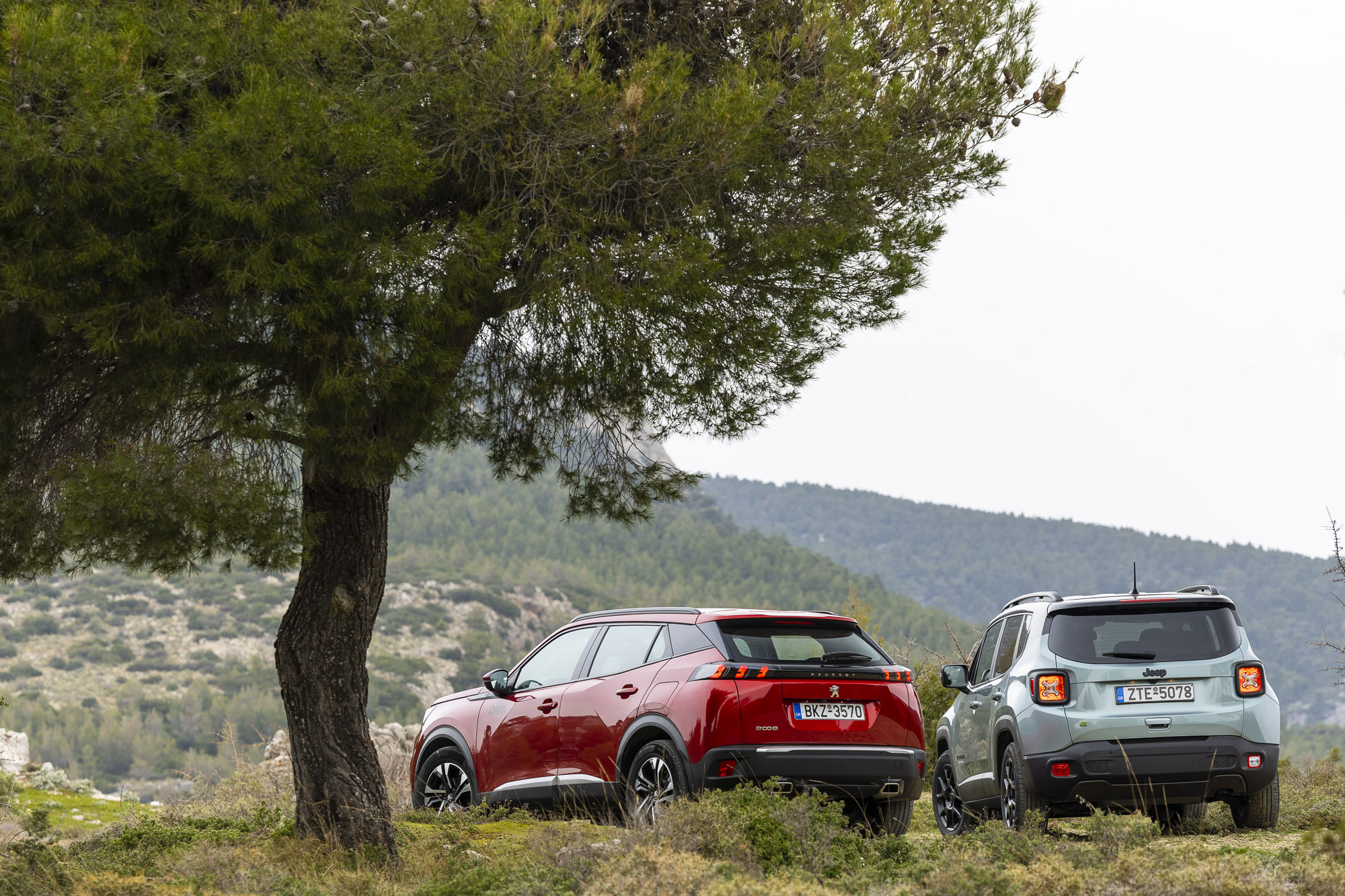 Test drive: Jeep Renegade vs Peugeot 2008, Photo credit DRIVE Media Group/ Thanasis Koutsogiannis