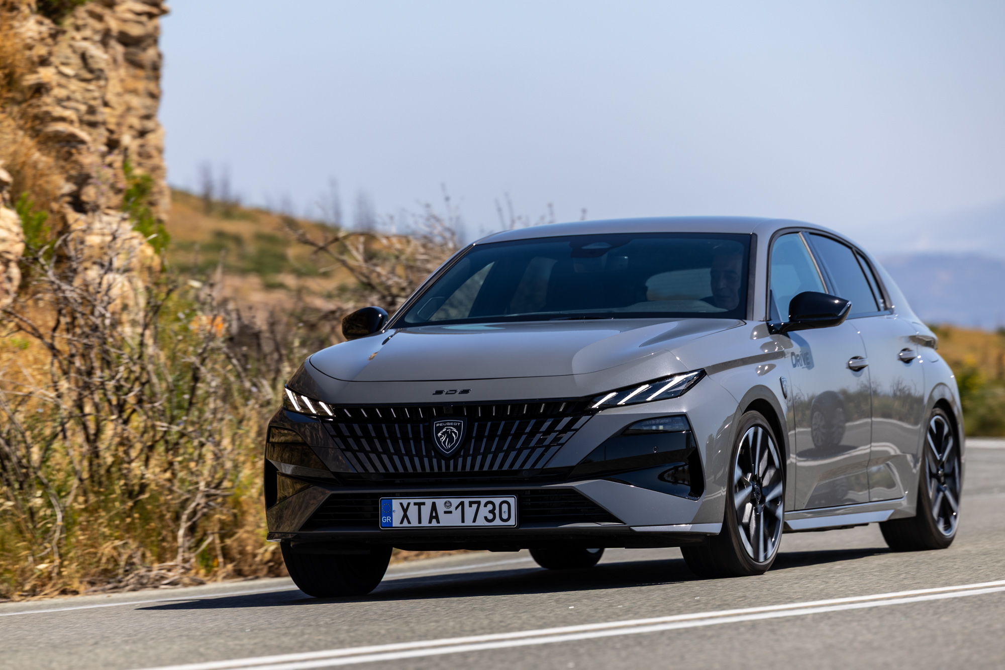 Peugeot 308 Plug-in Hybrid 195 e-DCS7