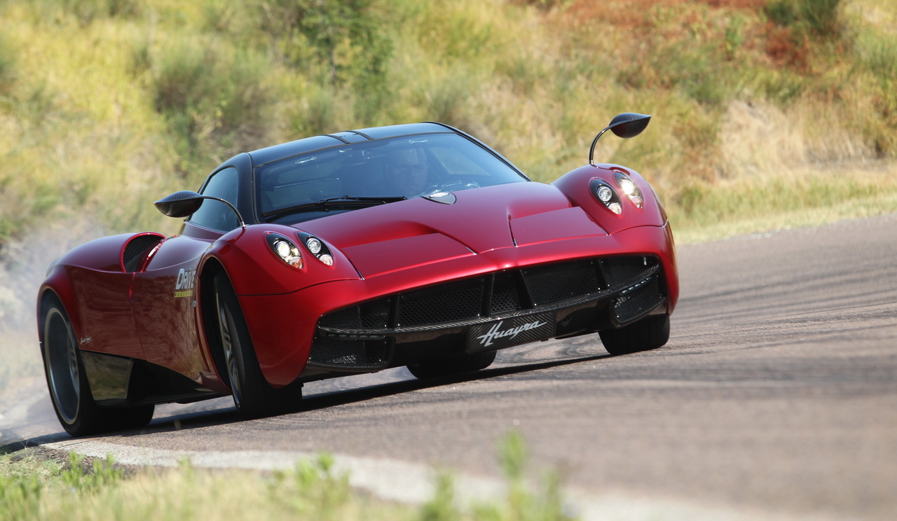 Pagani Huayra_Drive