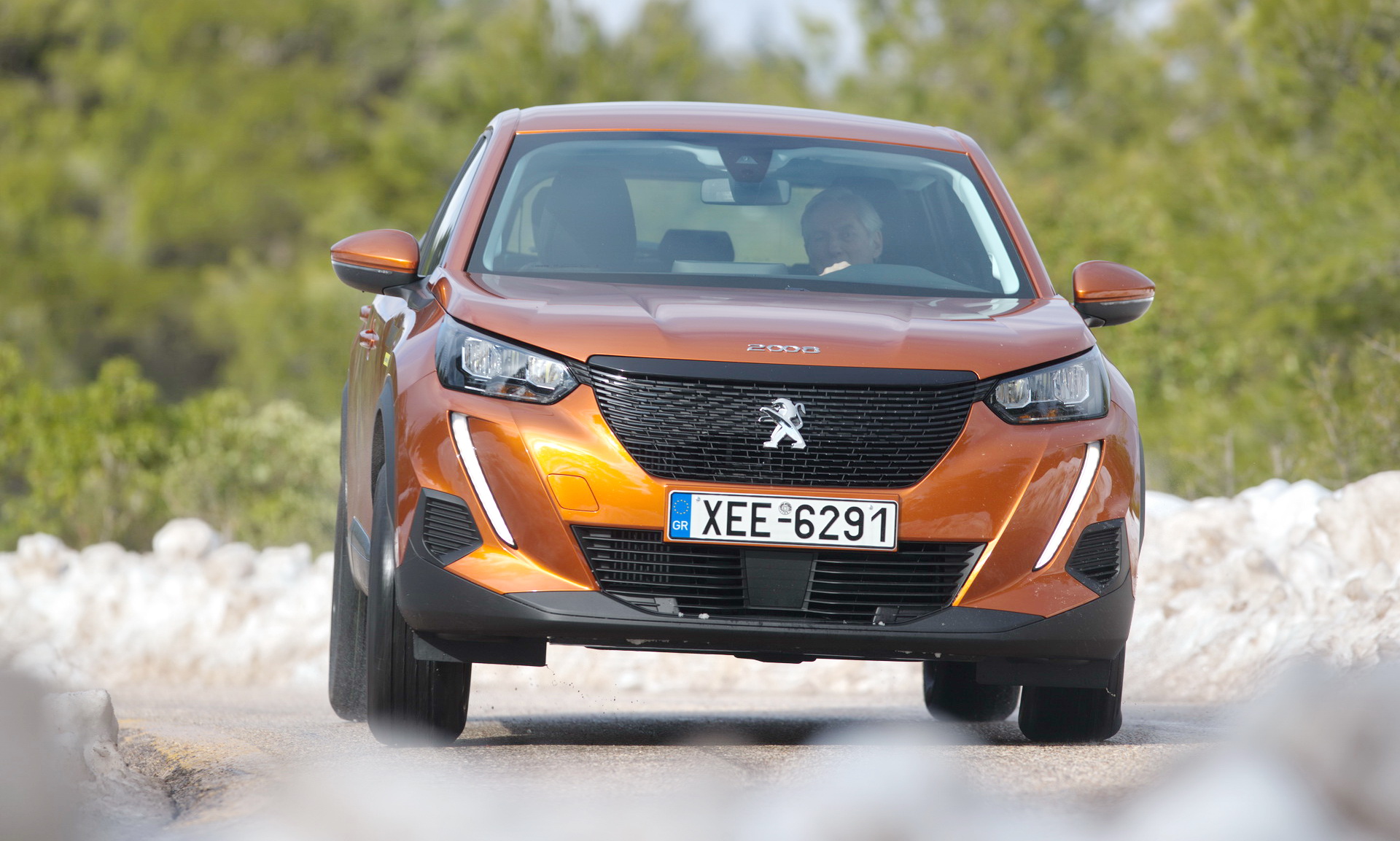 Peugeot 2008 1.2 PT 130 στροφή εμπρός