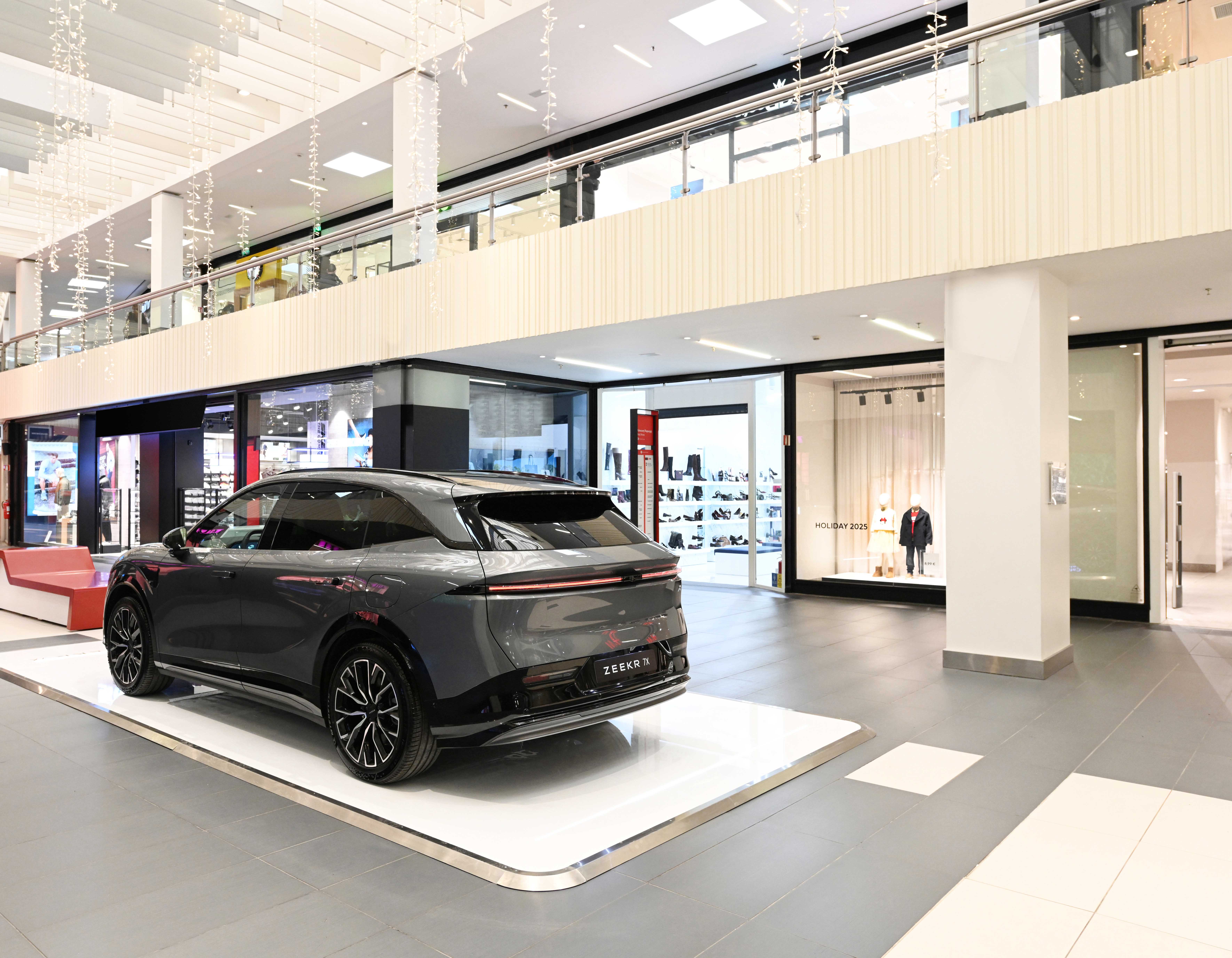 Zeekr 7X