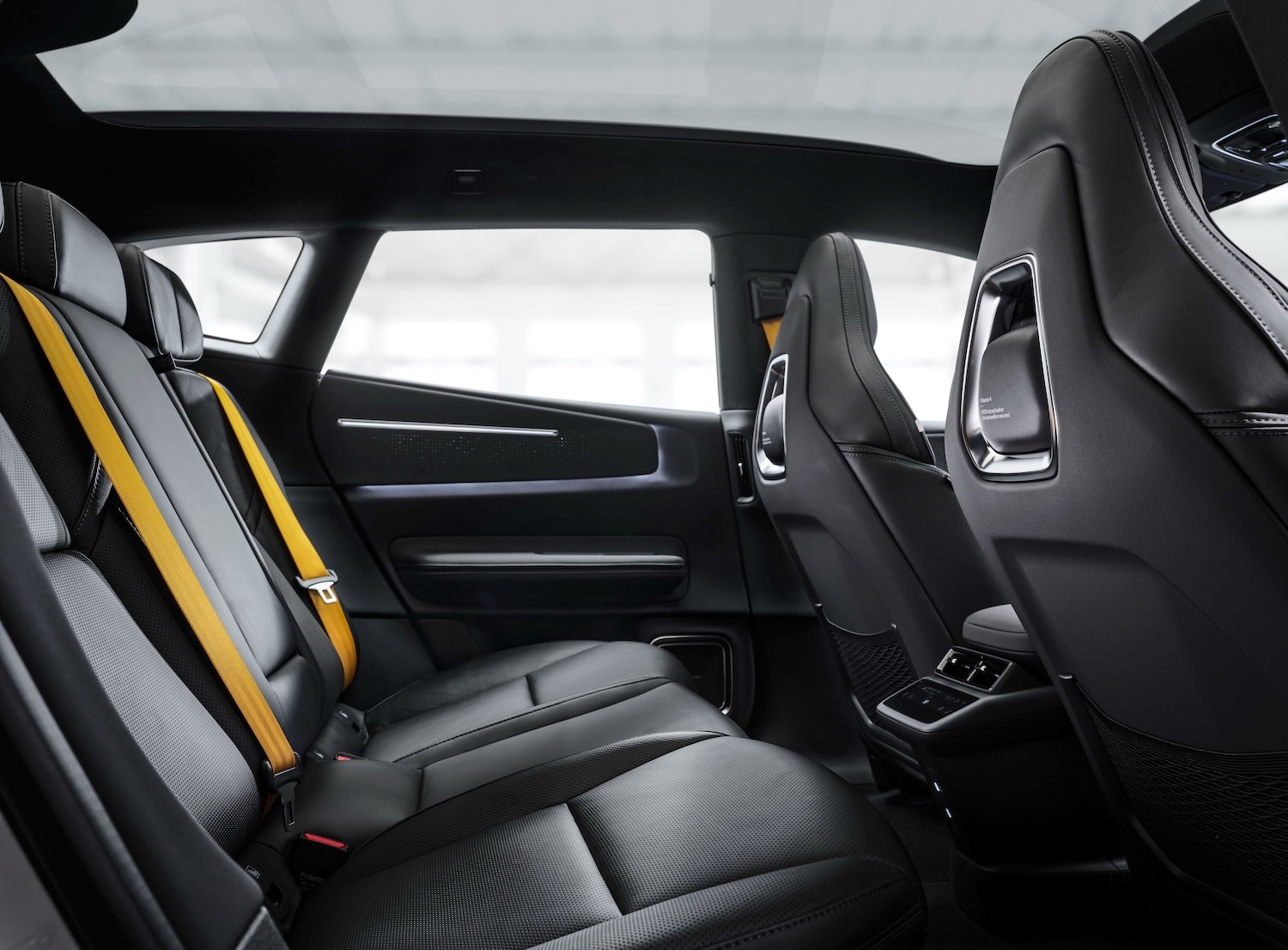 Polestar 4