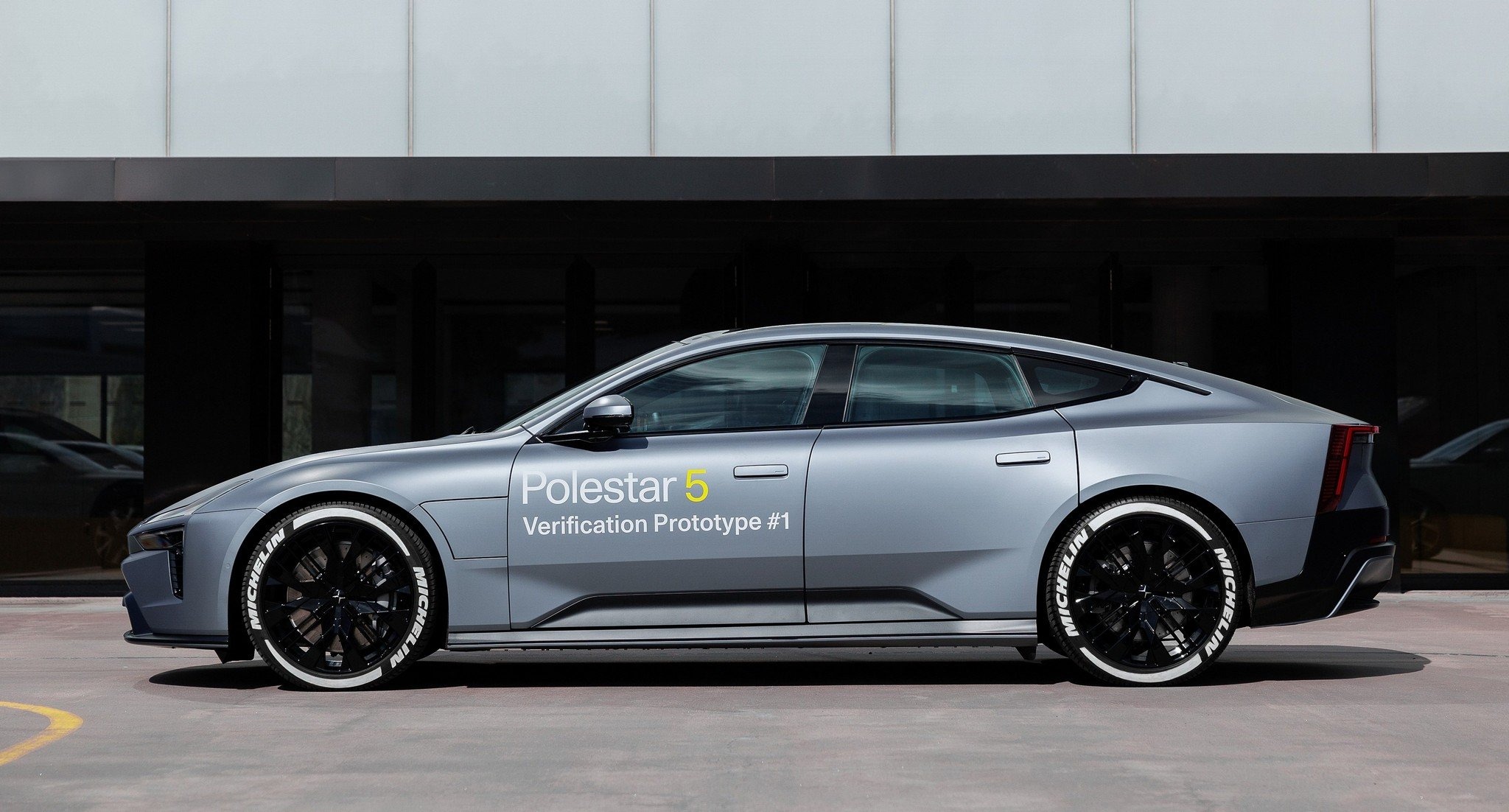 Polestar 5-Store Dot Battery