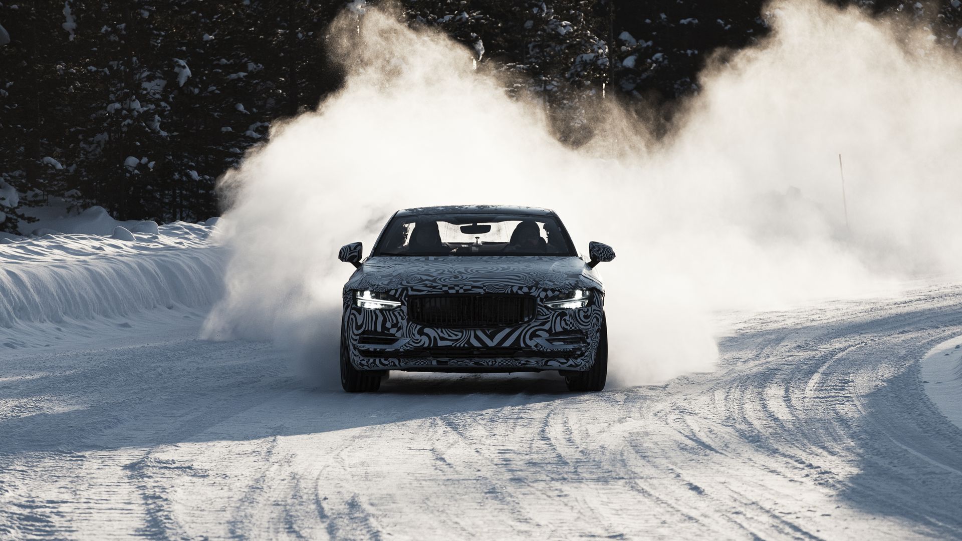 Polestar 1 2