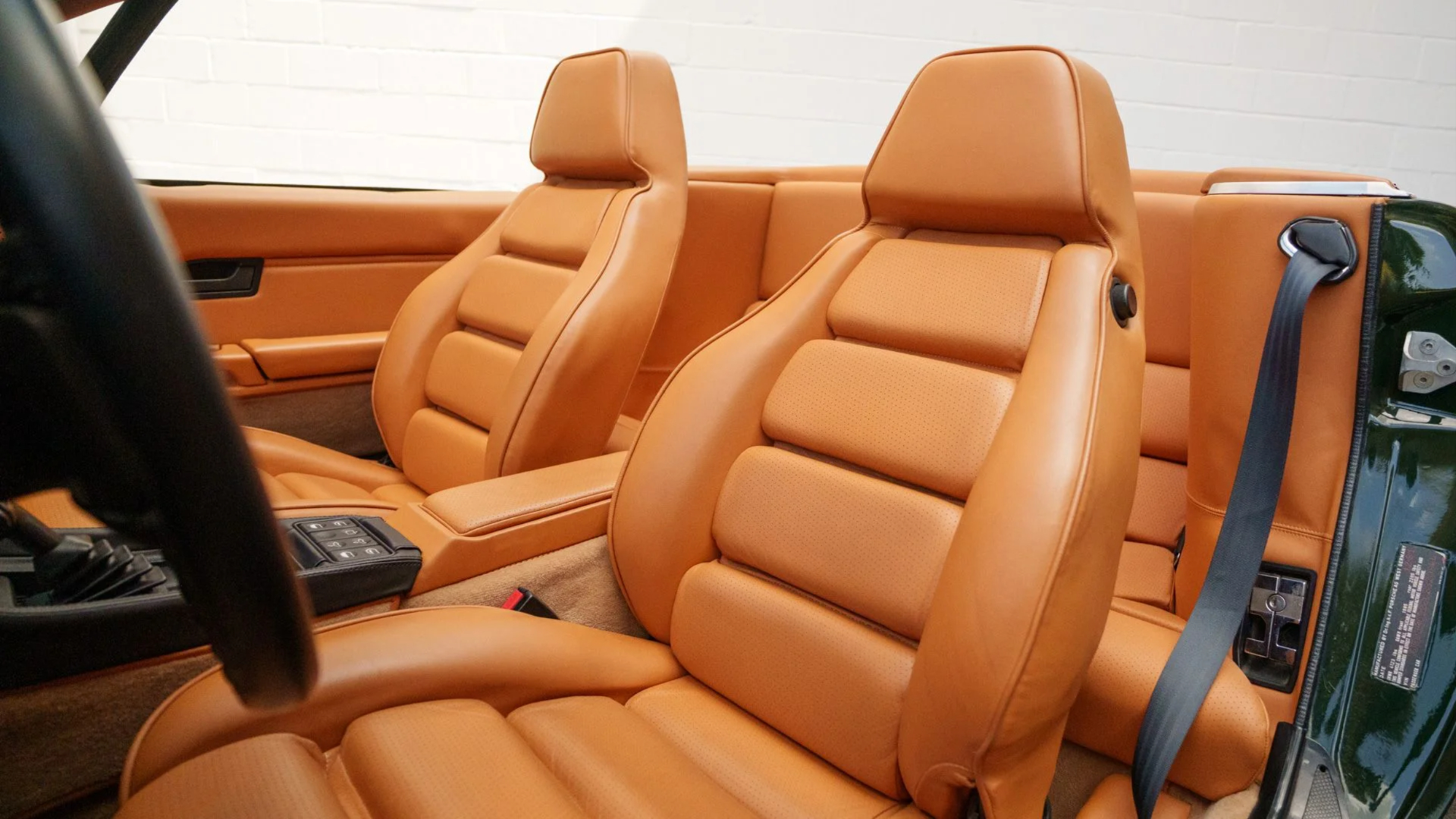 Porsche 928