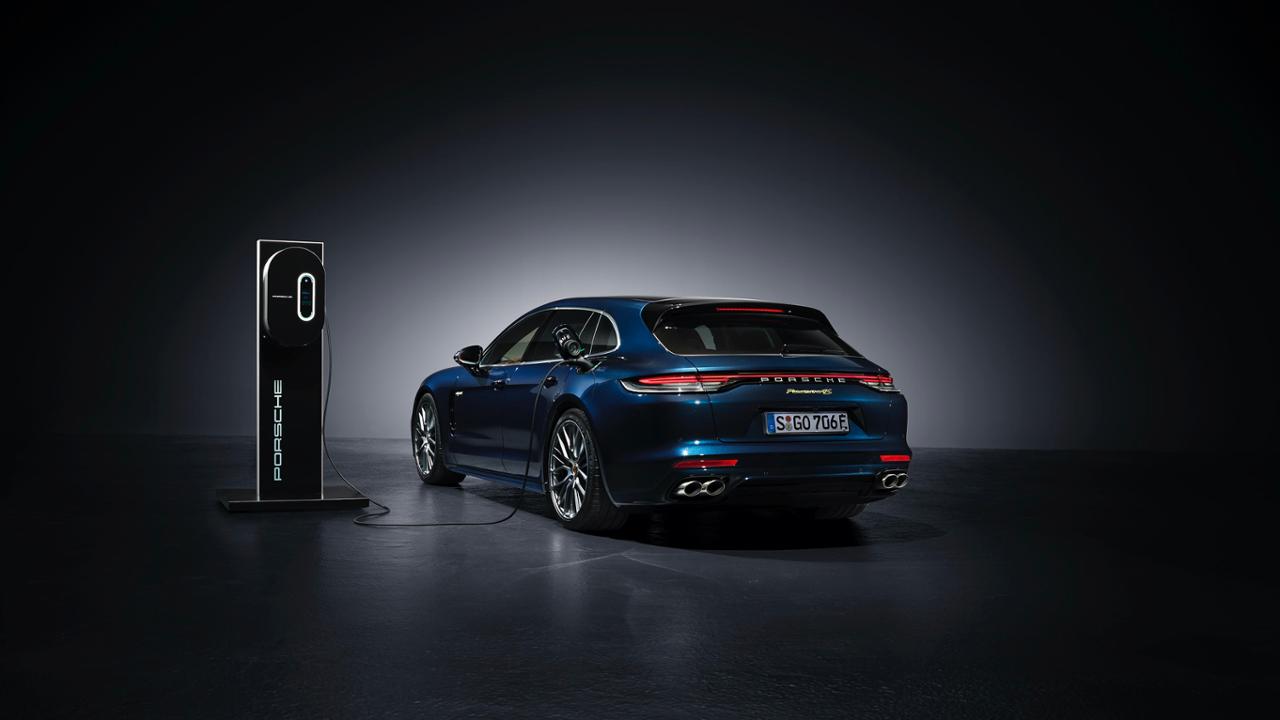 Porsche Panamera 4S E-Hybrid Sport Turismo MY2021