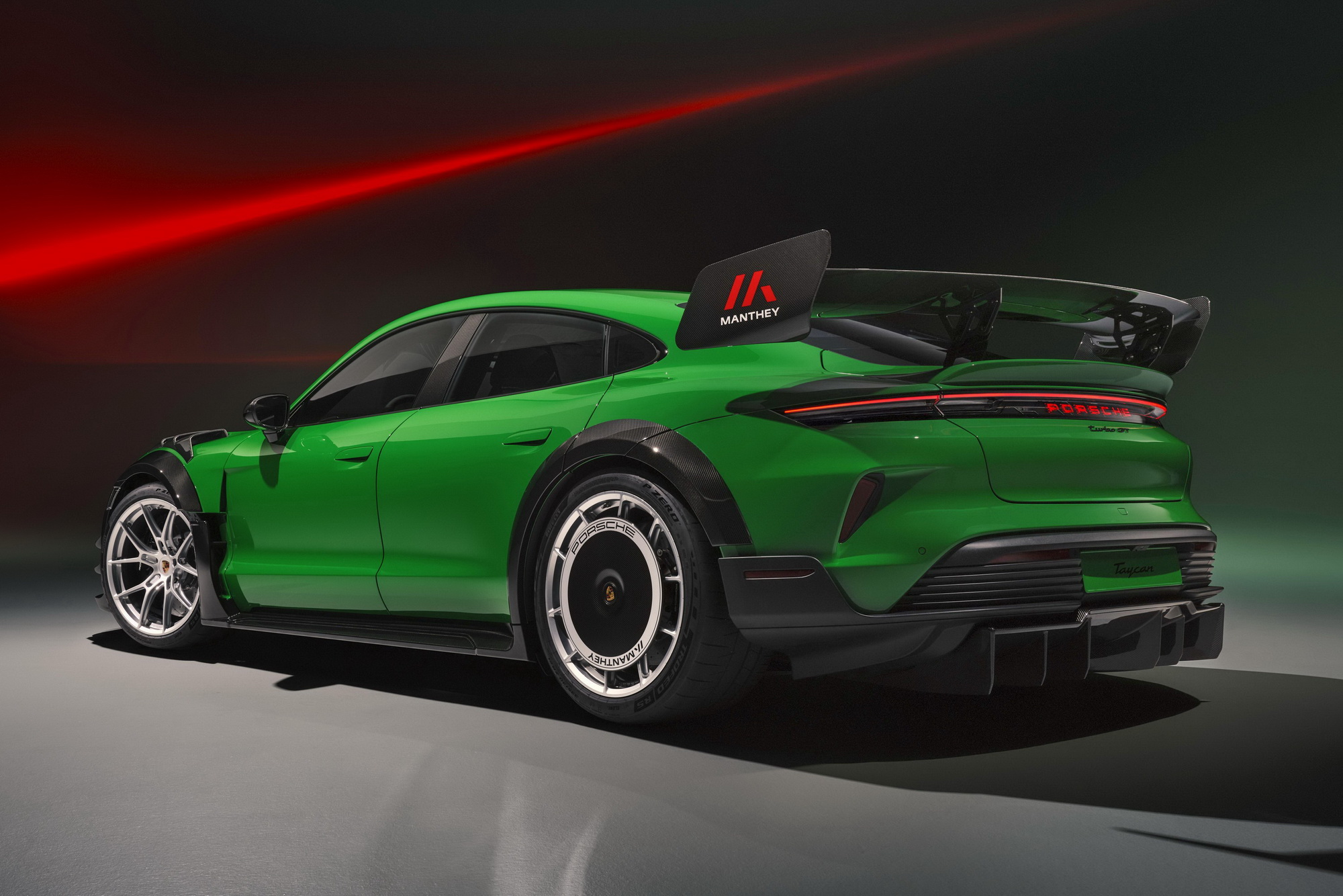 Porsche Taycan Turbo GT Manthey