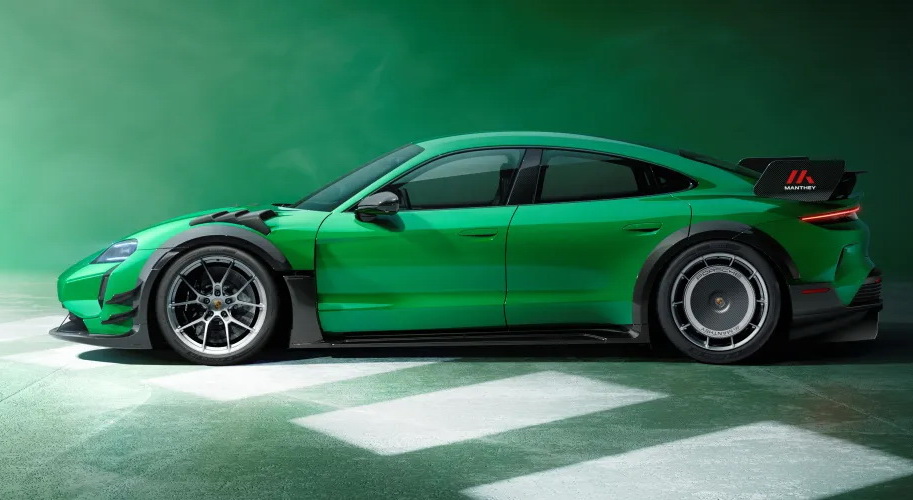 Porsche Taycan Turbo GT Manthey