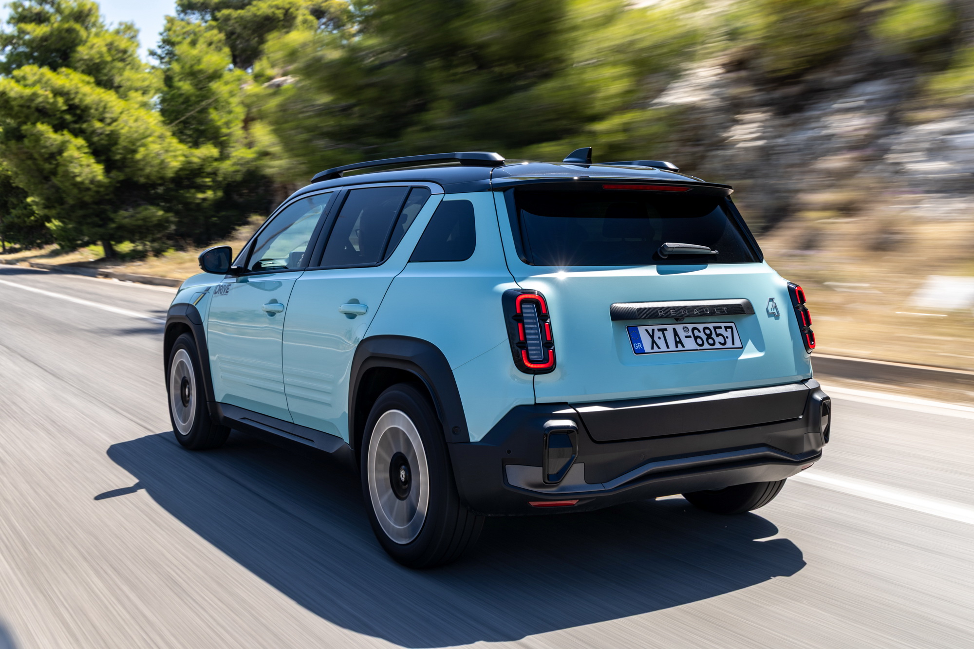 Test drive: Renault 4 E-Tech, Photo © DRIVE Media Group/Thanassis Koutsogiannis