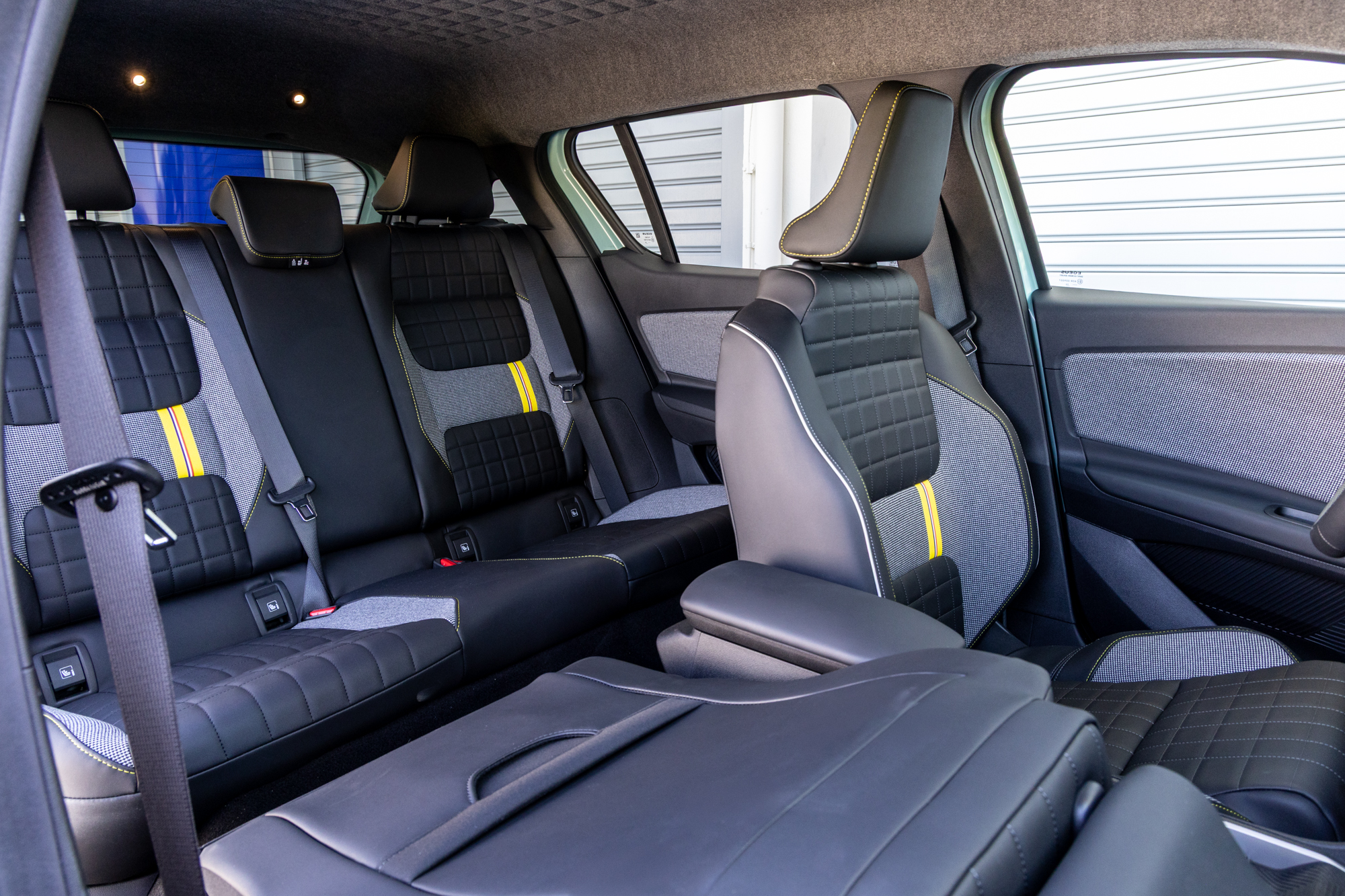 Test drive: Renault 4 E-Tech, Photo © DRIVE Media Group/Thanassis Koutsogiannis