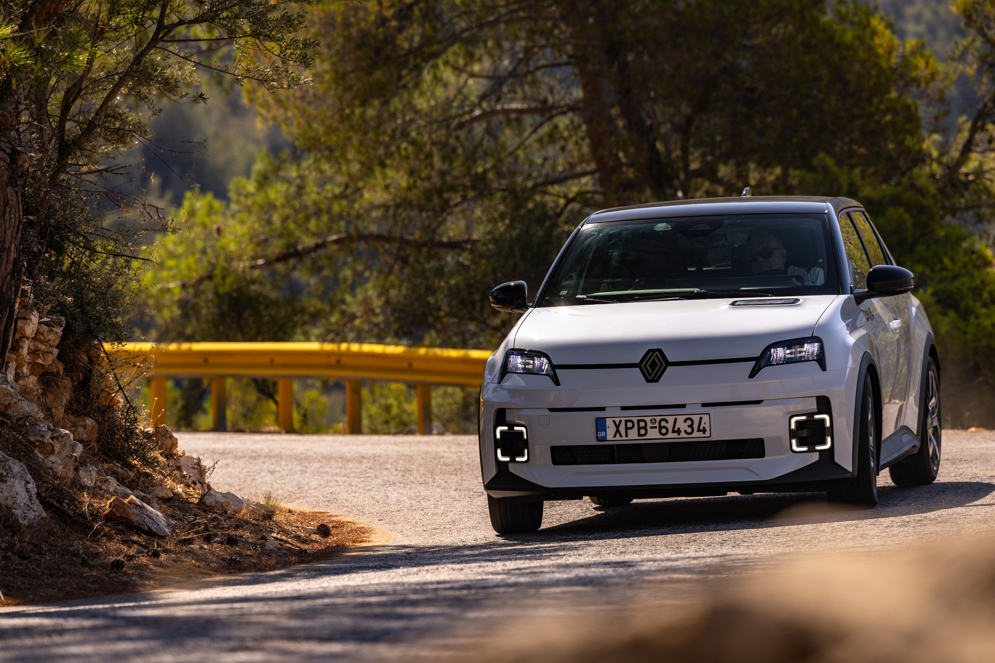 Test drive: Renault 5 E-Tech 120 PS, Photo © DRIVE Media Group/Thanassis Koutsogiannis