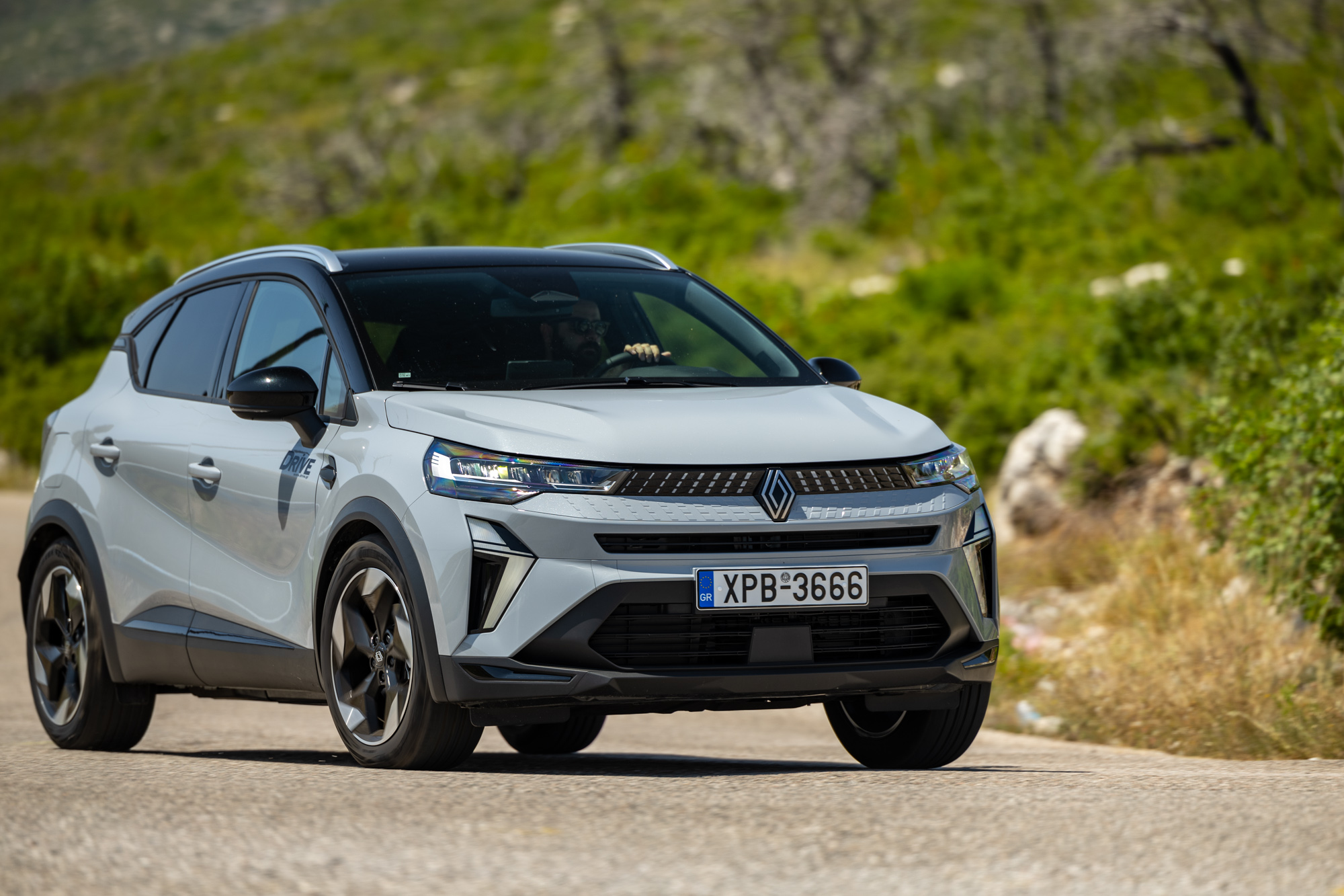 Υβριδικά B-SUV, Test drive: MG ZS Max Hybrid+ vs Renault Captur E-Tech /Photo © DRIVE Media Group/Thanasis Koutsogiannis