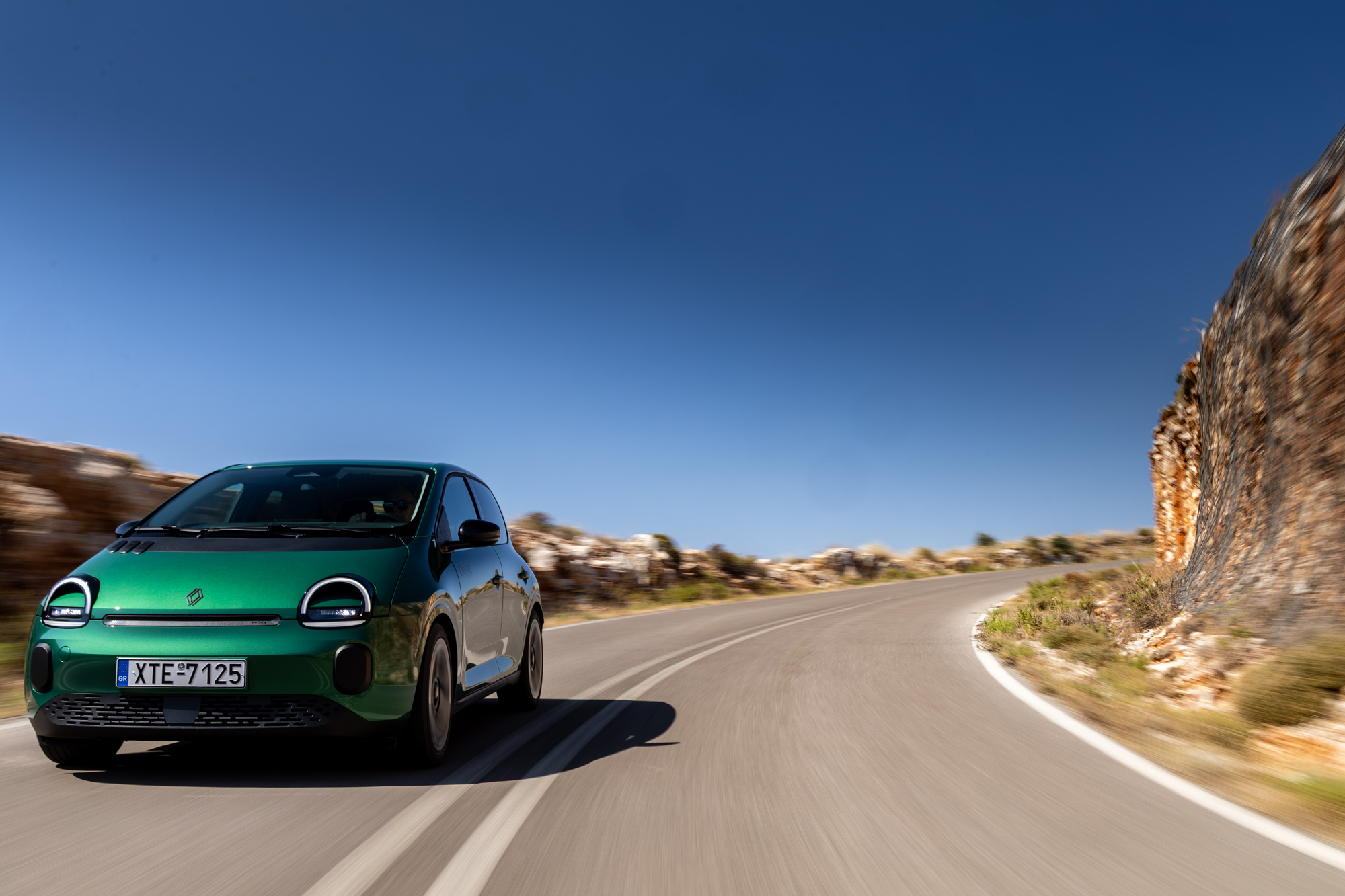 Test drive: Renault Twingo E-Tech, Photo © DRIVE Media Group/Thanassis Koutsogiannis