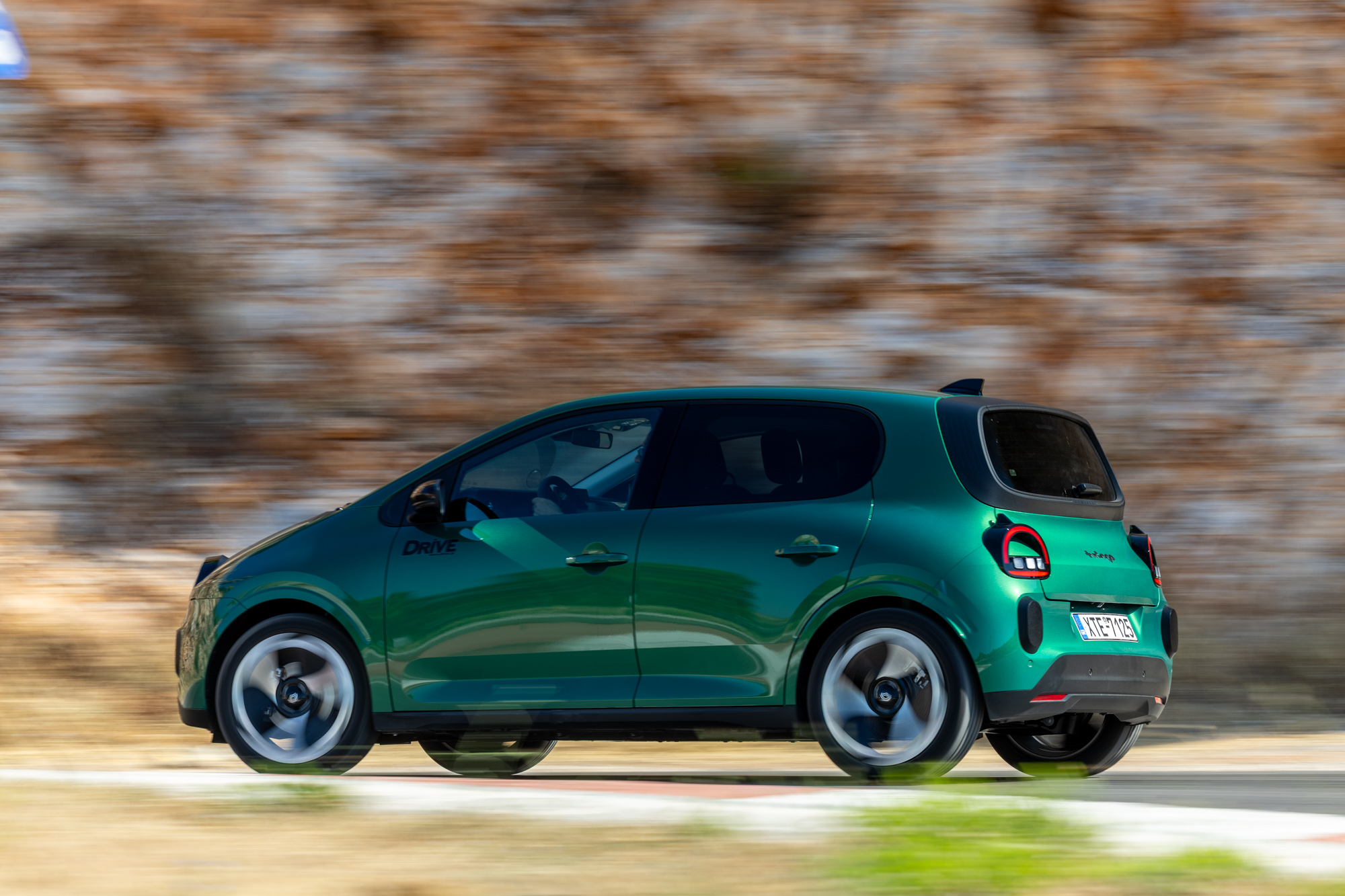 Test drive: Renault Twingo E-Tech, Photo © DRIVE Media Group/Thanassis Koutsogiannis