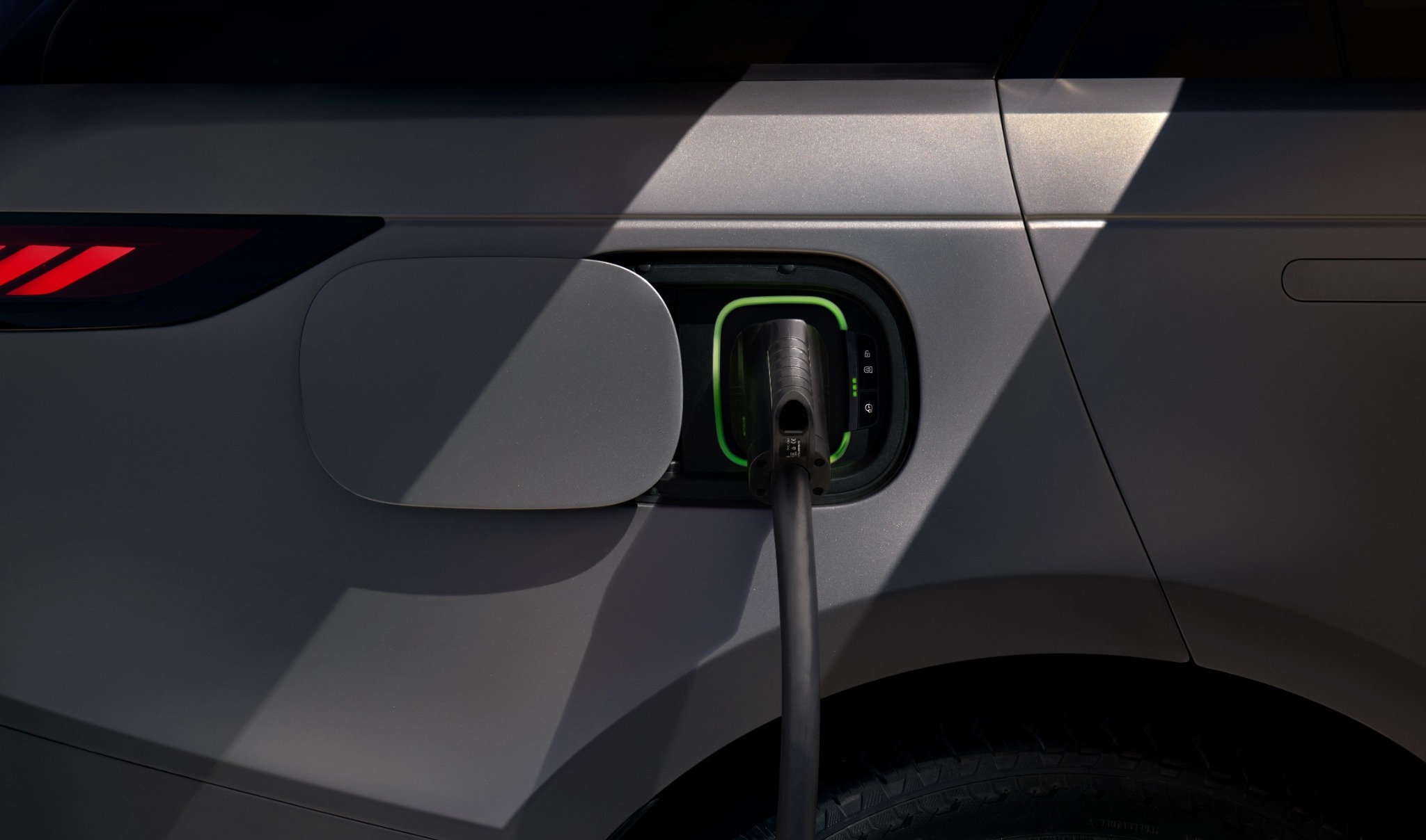Range Rover Sport Electric