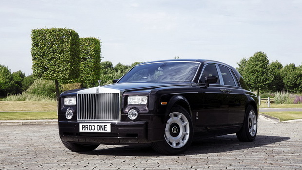 Rolls-Royce Phantom VII του 2003: 460 PS