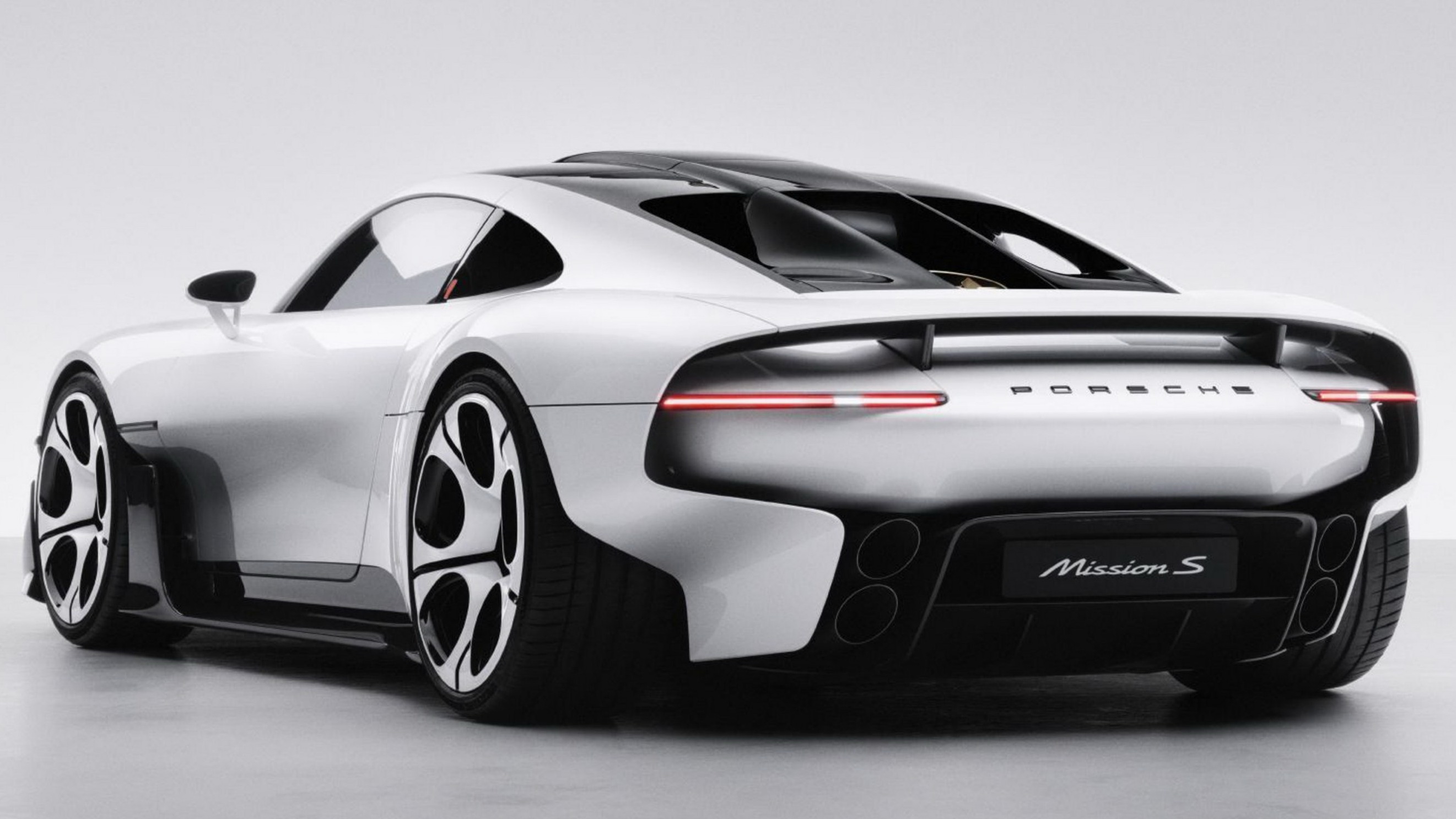 Porsche Mission S