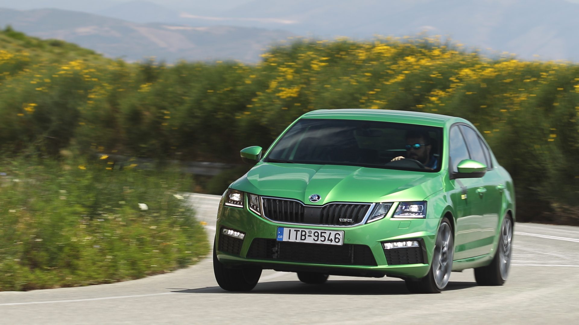 Skoda Octavia RS 2.0 TDI DSG 4x4 - Φωτογραφία: Φωτεινή Πιμπα