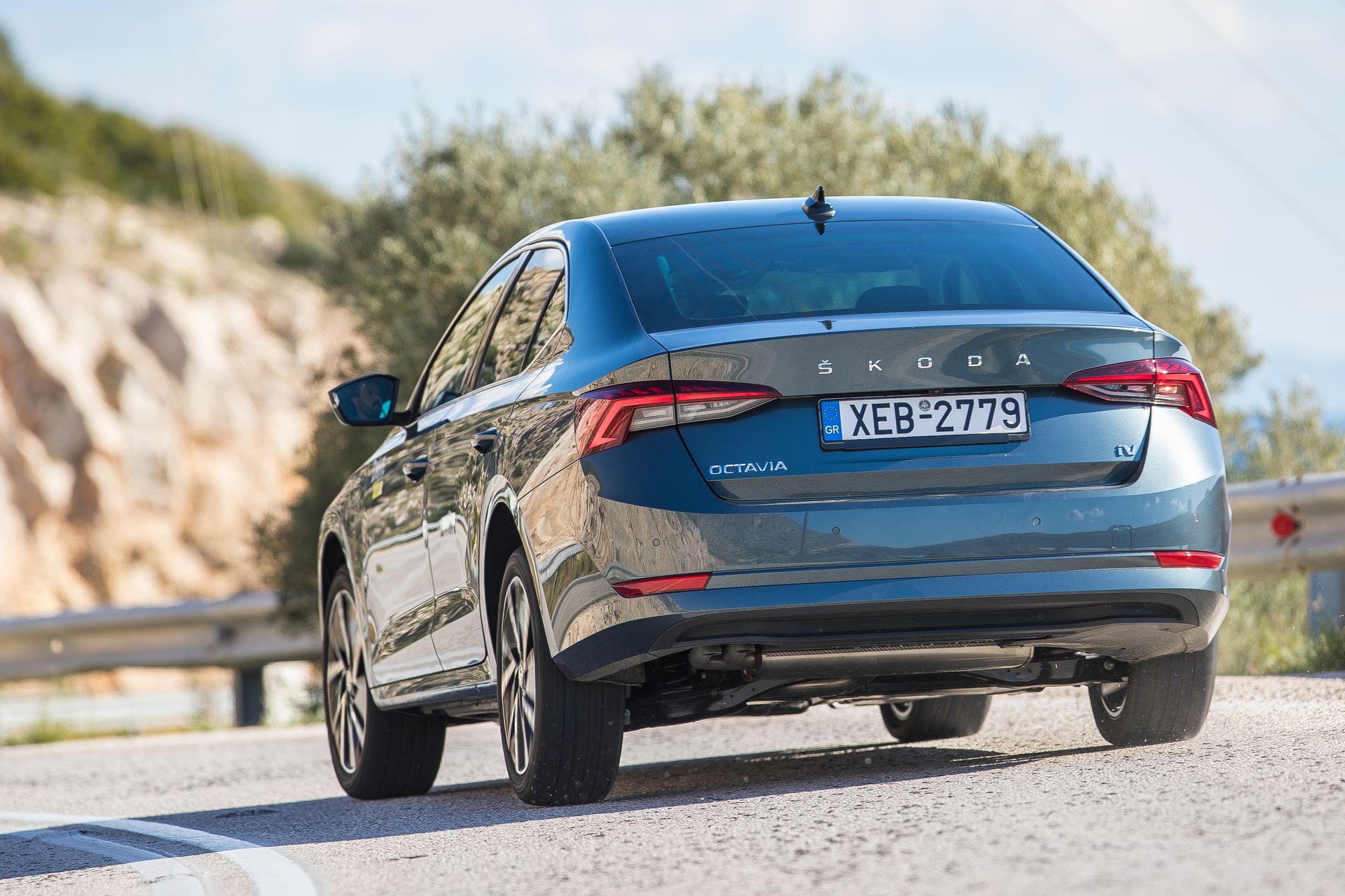 Skoda Octavia iV Grand Coupe 2021 drive_gr 5