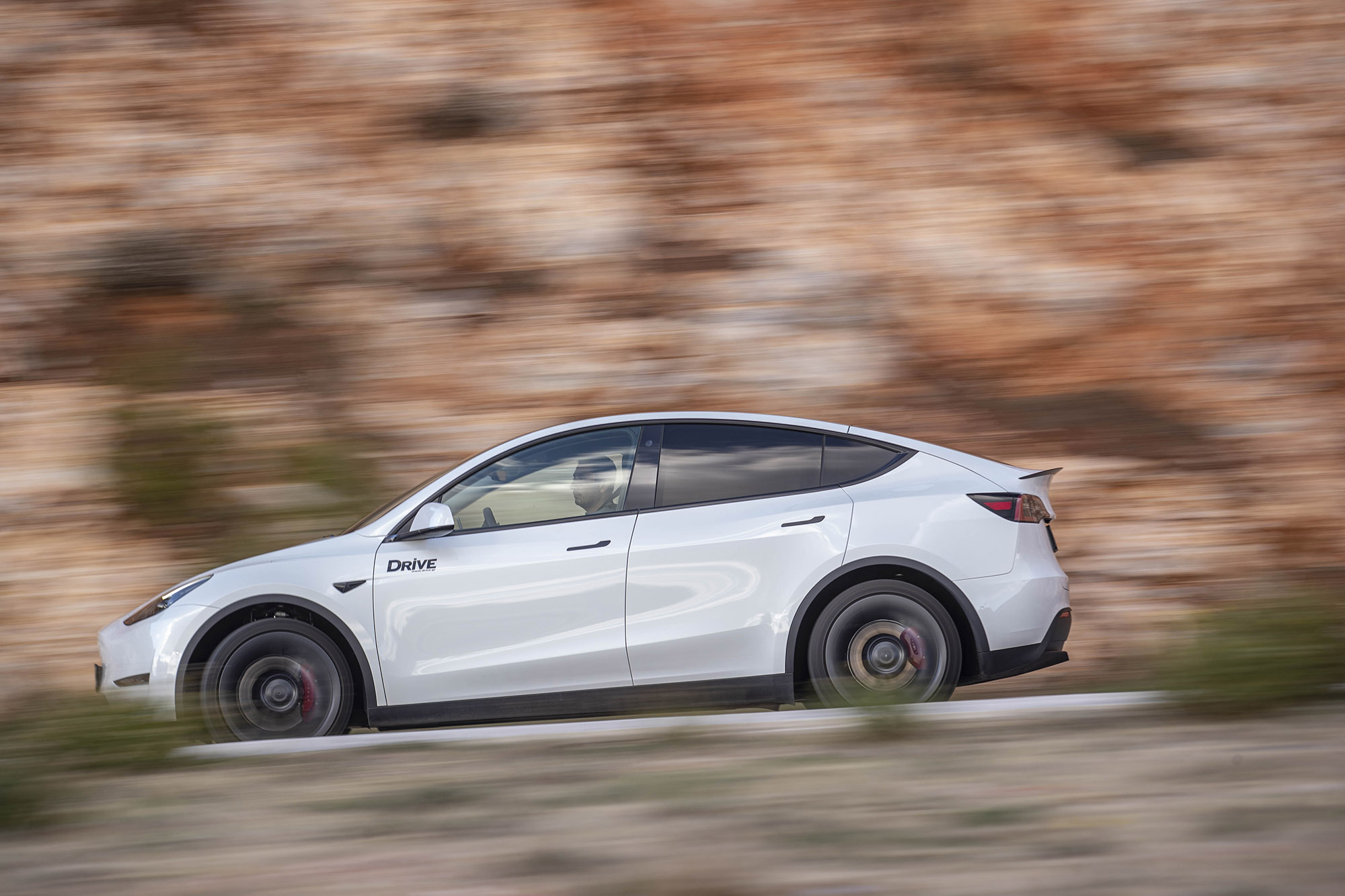 Test drive: Τesla Model Y Performance, Photos © DRIVE Media Group/Thanassis Koutsogiannis