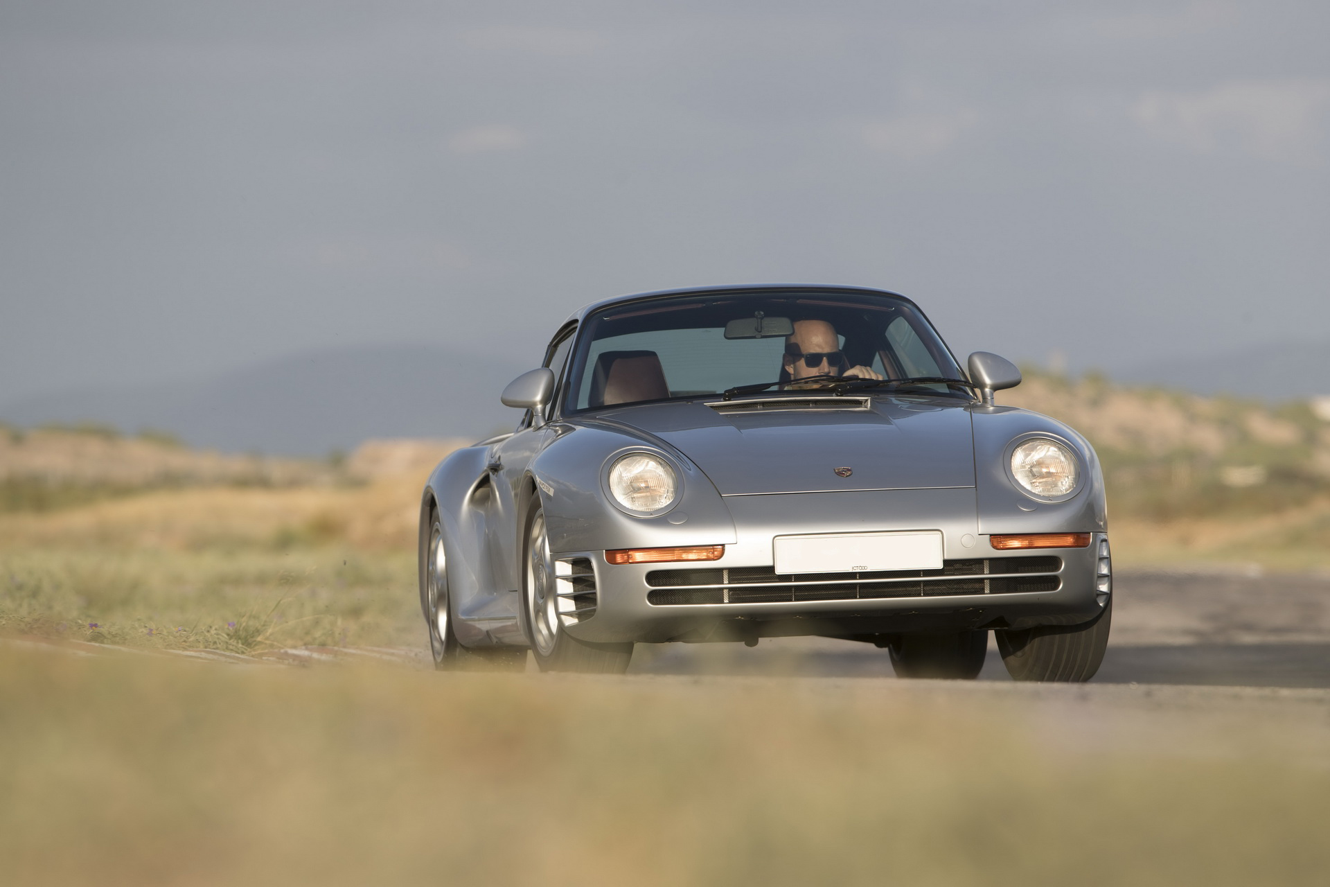 Porsche 959 & 918 Spyder Drive Magazine