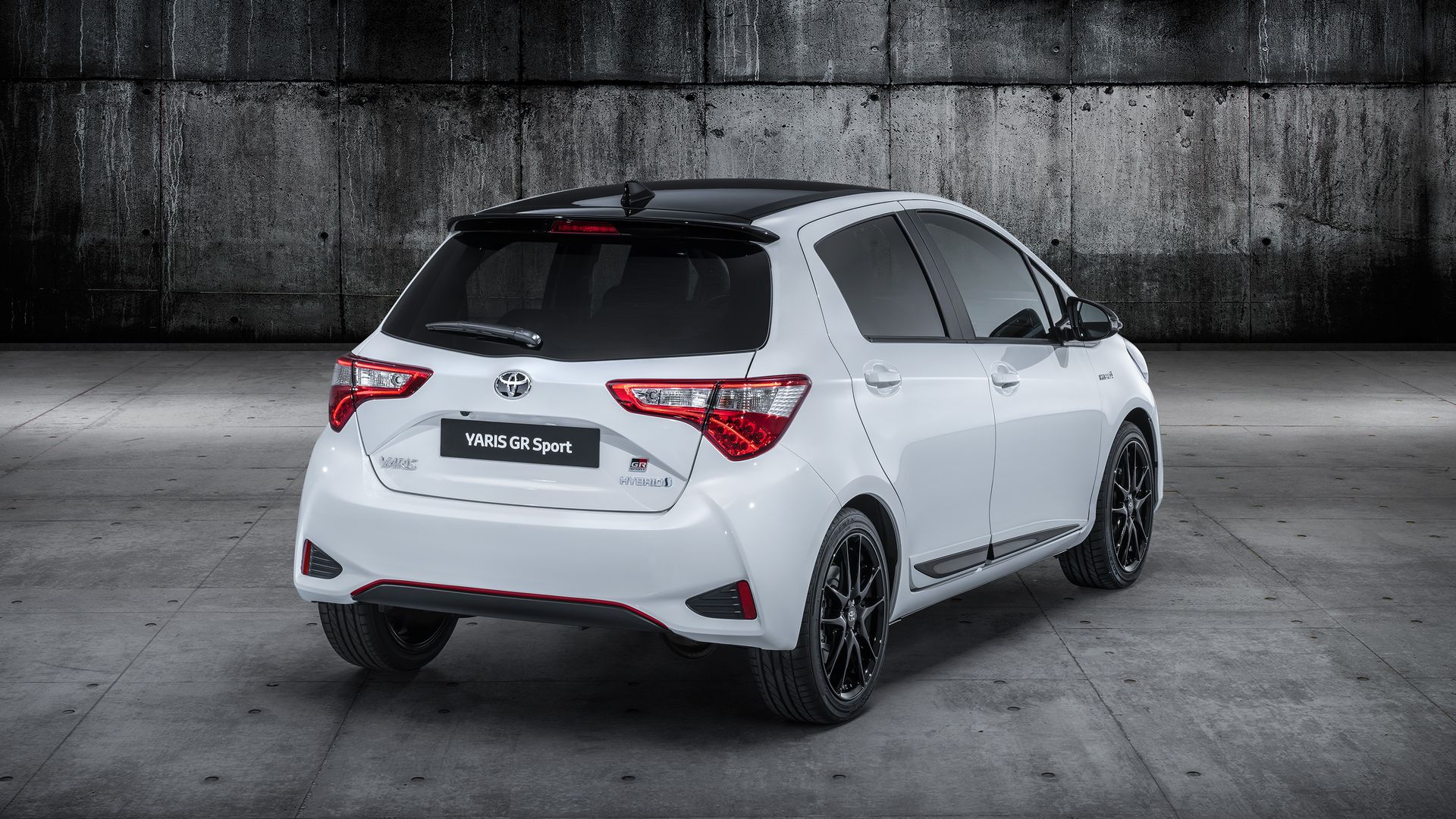 Toyota Yaris GR Sport 1