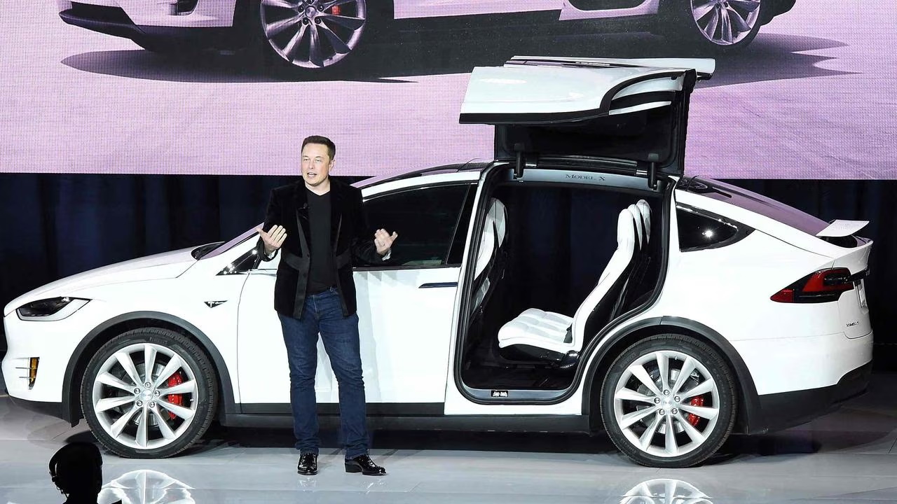 Tesla Model X, Tesla Model S