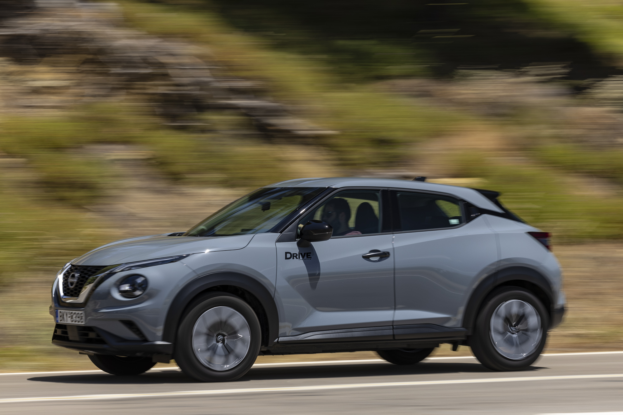 Test drive: Nissan Juke 1.0 DIG-T 114 PS Photo © DRIVE Media Group/Thanassis Koutsogiannis