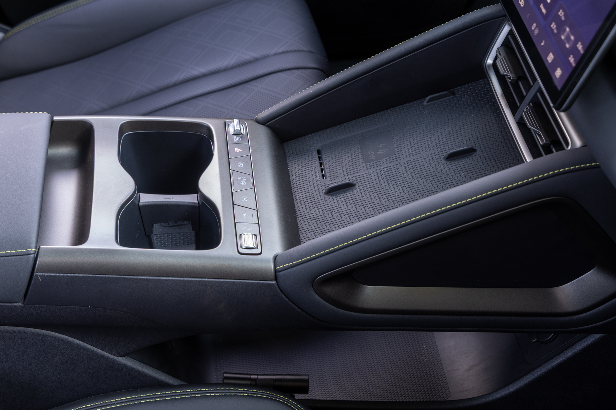 Test drive: BYD Atto 2 Comfort, Photos © DRIVE Media Group/Thanasis Koutsogiannis