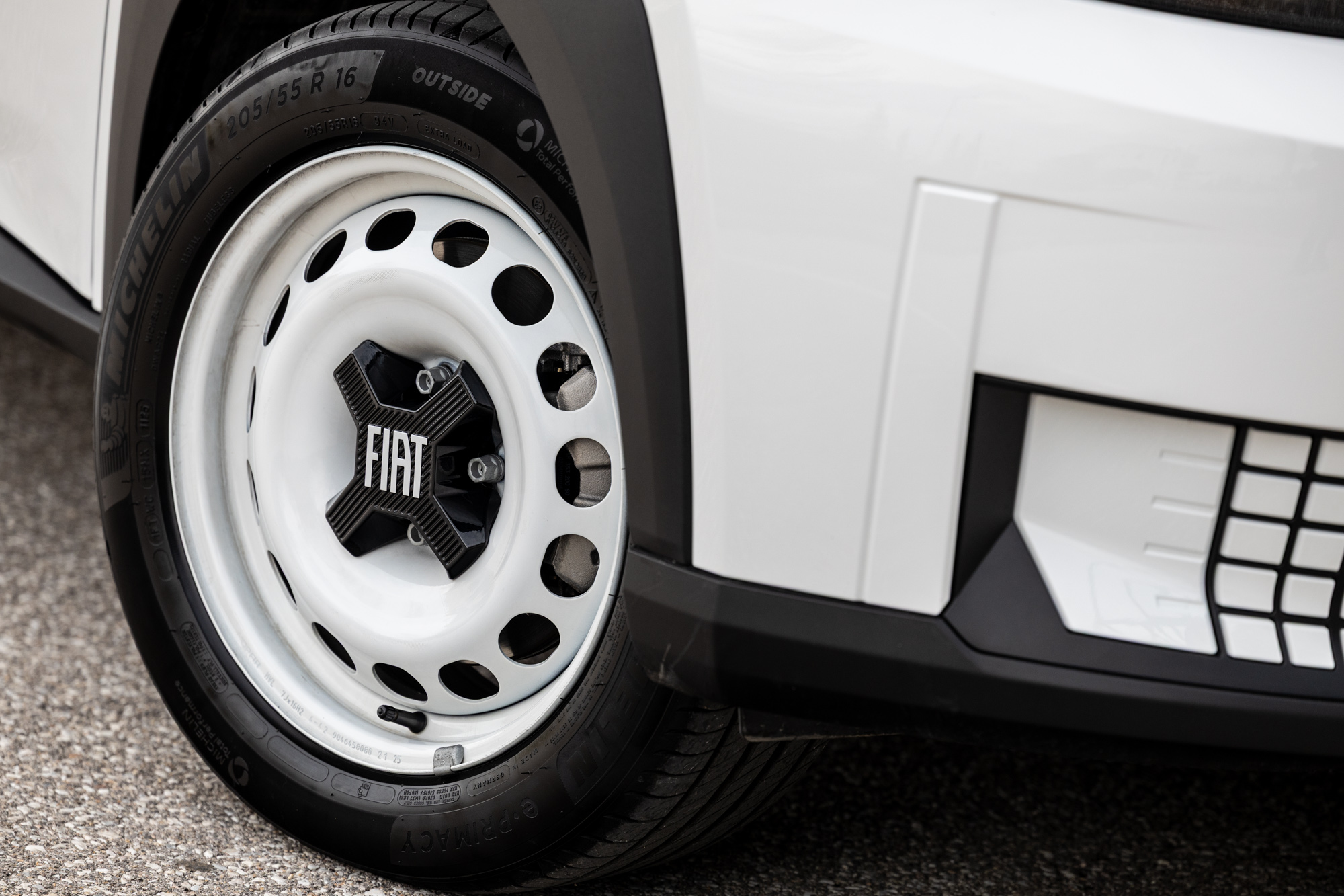 Test drive: FIAT Grande Panda Electric, Photo © DRIVE Media Group/Thanasis Koutsogiannis