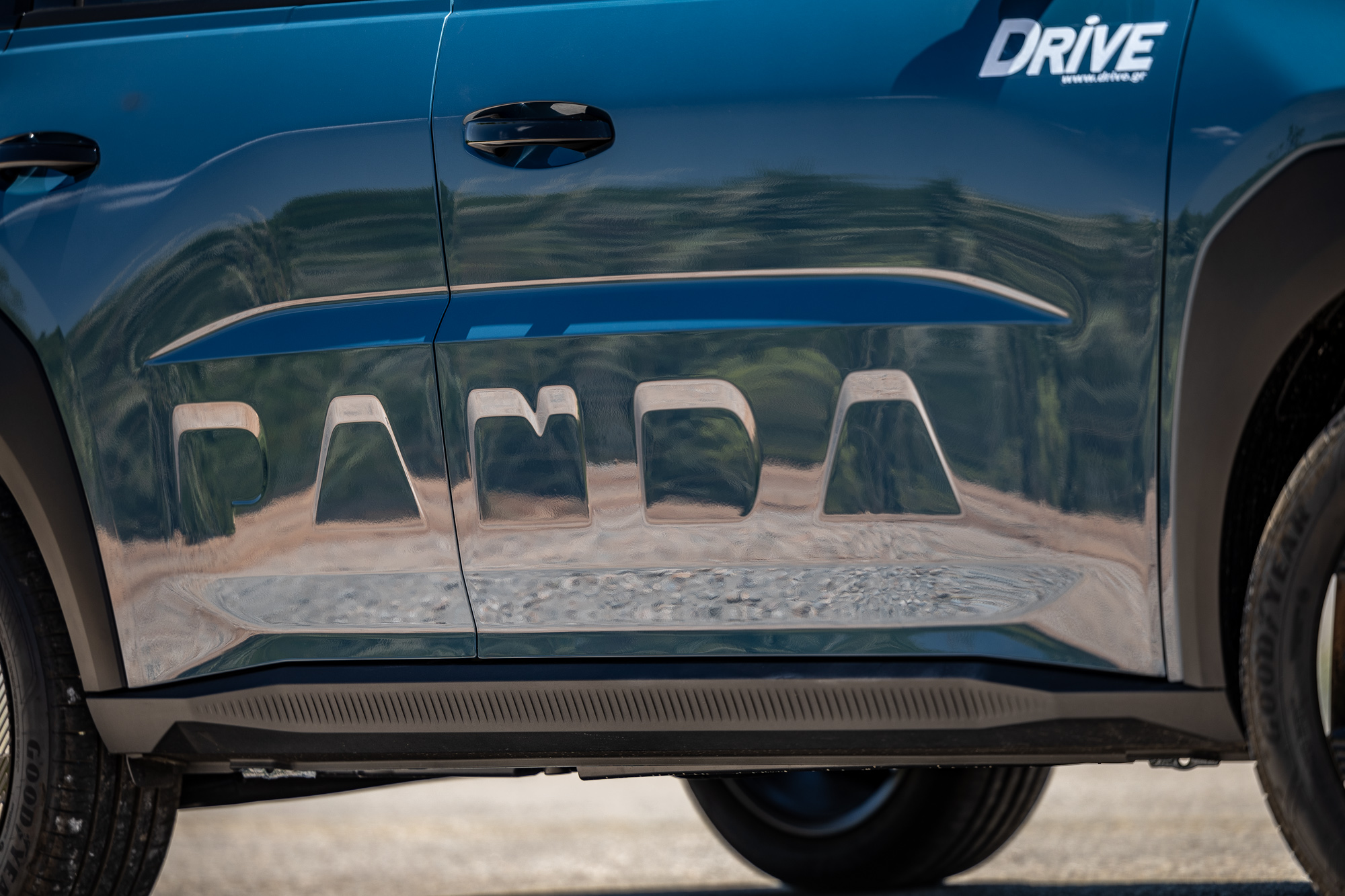 Test drive: FIAT Grande Panda Hybrid, Photo © DRIVE Media Group/Thanasis Koutsogiannis