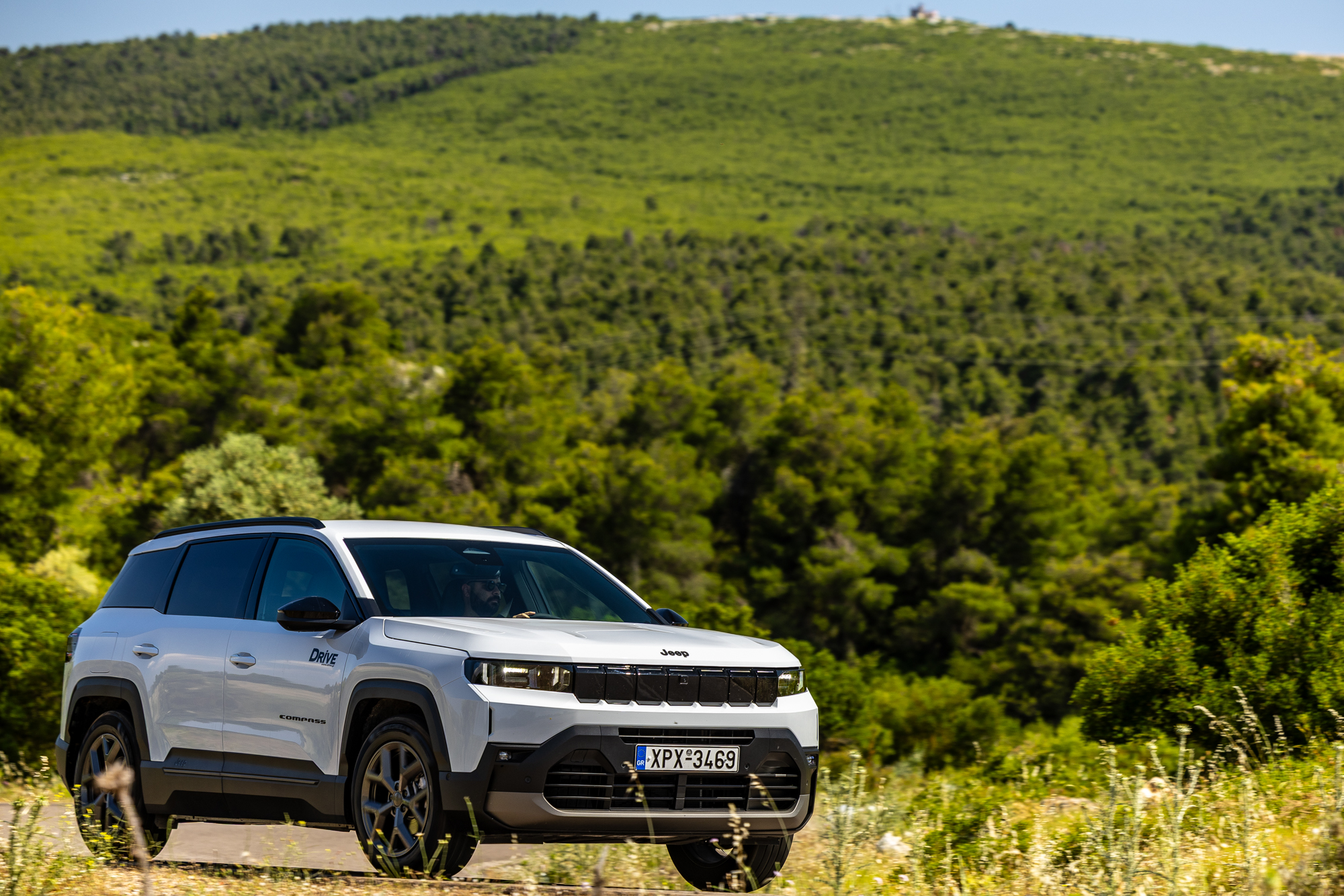 Test drive: Jeep Compass e-Hybrid, Photo © DRIVE Media Group/Thanasis Koutsogiannis