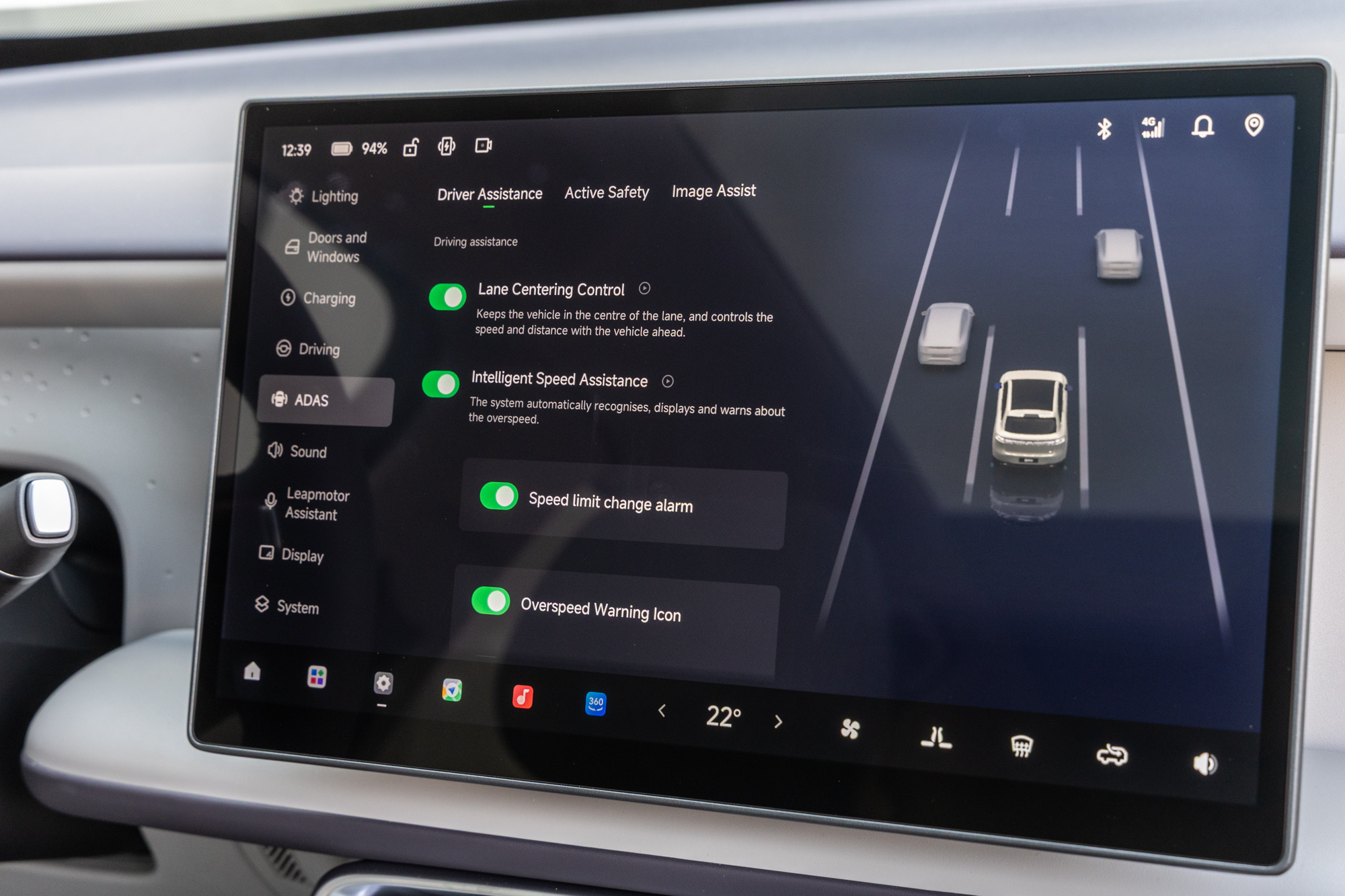 Test drive: Leapmotor B10, Photo © DRIVE Media Group/Thanasis Koutsogiannis