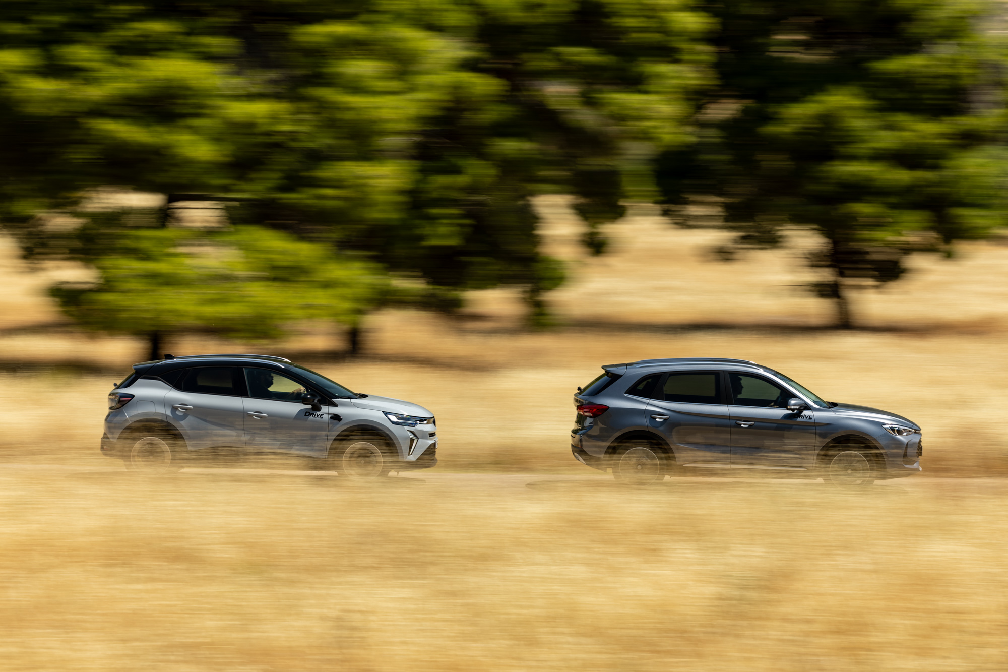 Υβριδικά B-SUV, Test drive: MG ZS Max Hybrid+ vs Renault Captur E-Tech /Photo © DRIVE Media Group/Thanasis Koutsogiannis