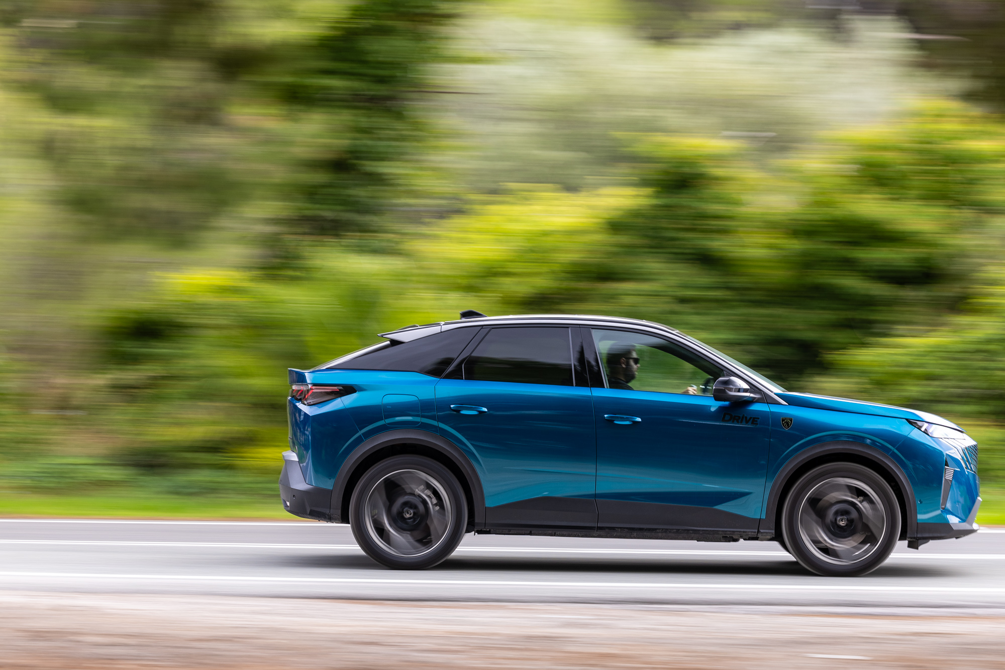 Test drive: Peugeot 3008 plug-in hybrid e-DCS7 195 PS, Photo © DRIVE Media Group/Thanasis Koutsogiannis