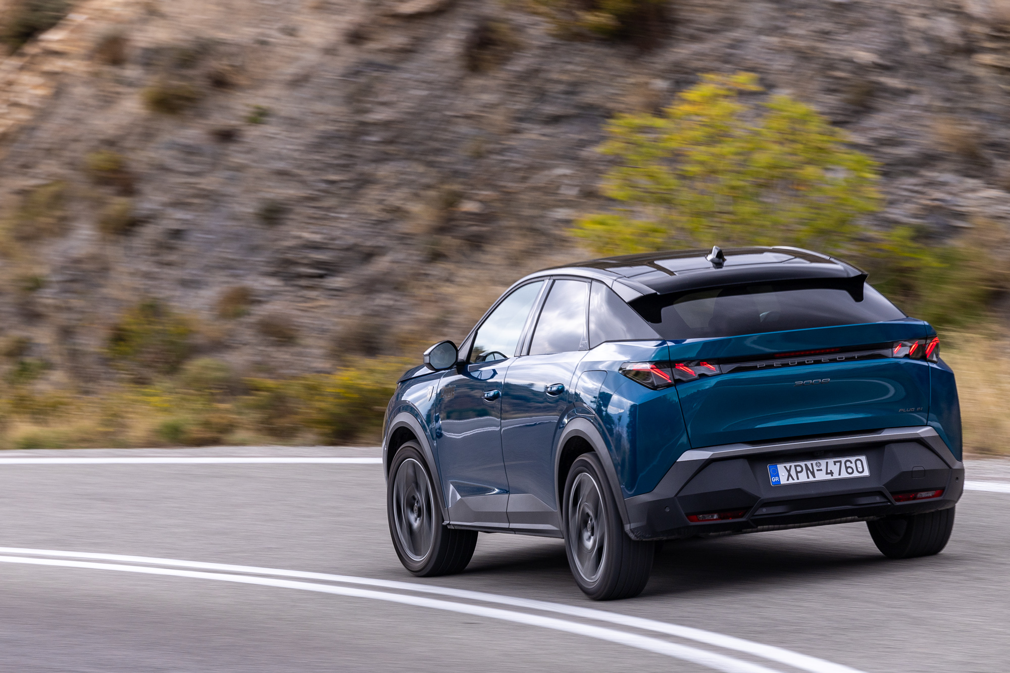 Test drive: Peugeot 3008 plug-in hybrid e-DCS7 195 PS, Photo © DRIVE Media Group/Thanasis Koutsogiannis