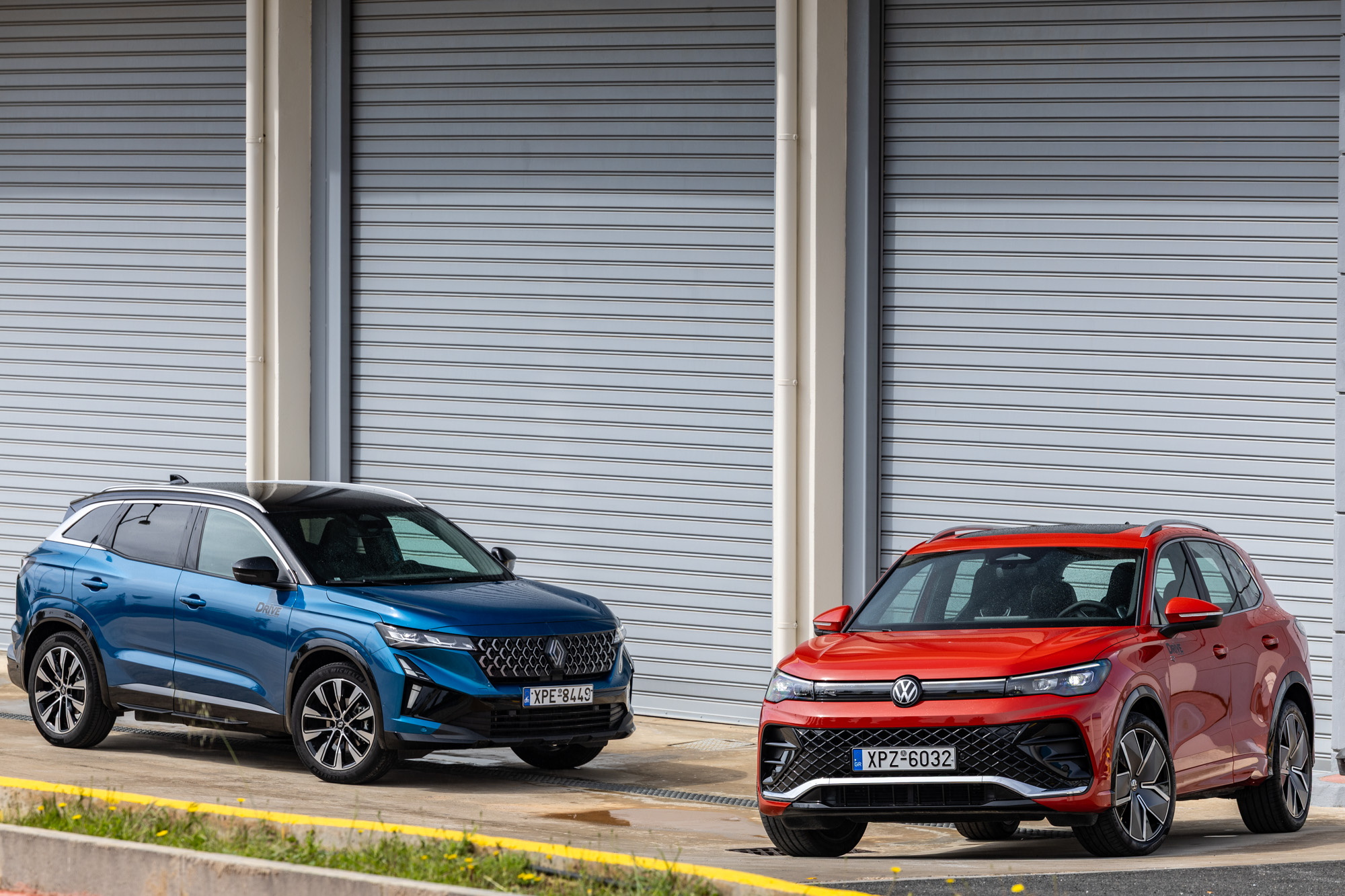 Test drive: Renault Austral Hybrid 160 vs Volkswagen Tiguan eTSI 150, Photo © DRIVE Media Group/Thanasis Koutsogiannis